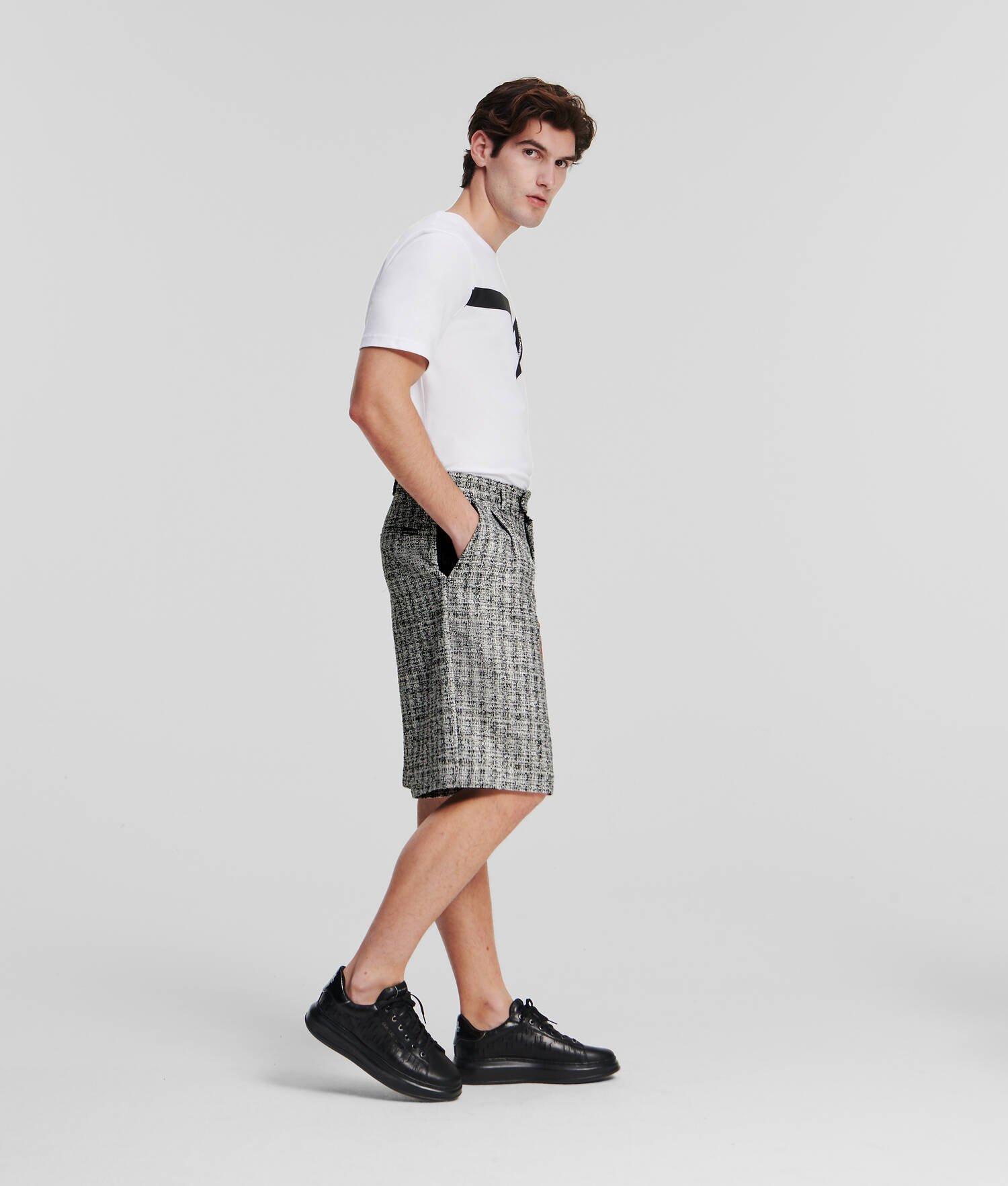 BOUCLÉ SHORT Product Image