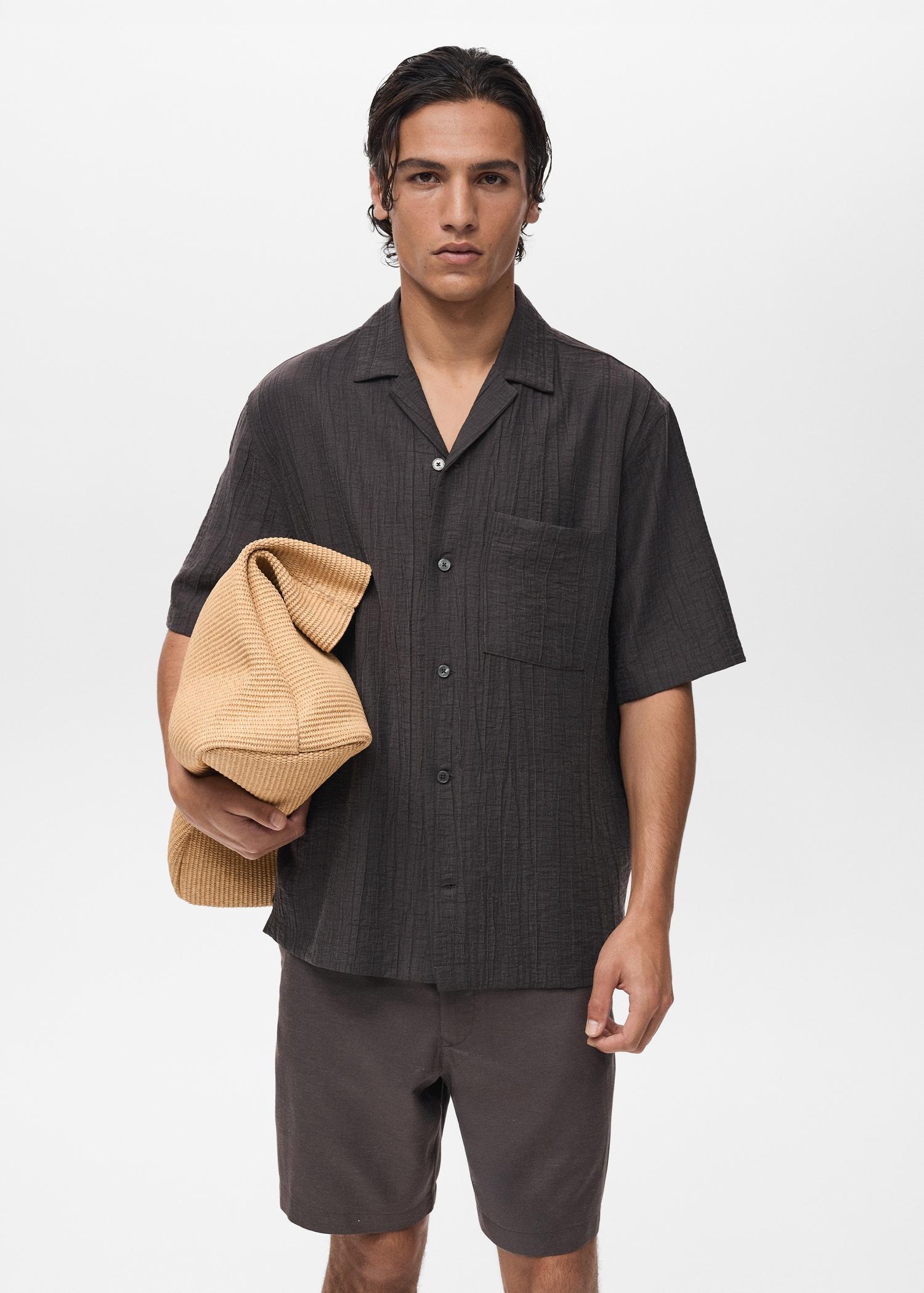 Creased-effect shirt - Men | MANGO USA Product Image