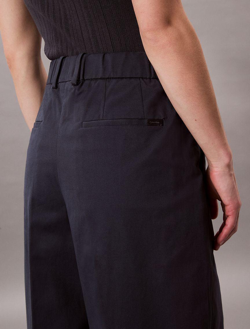 Cotton Stretch Pleated Chino Trouser Product Image