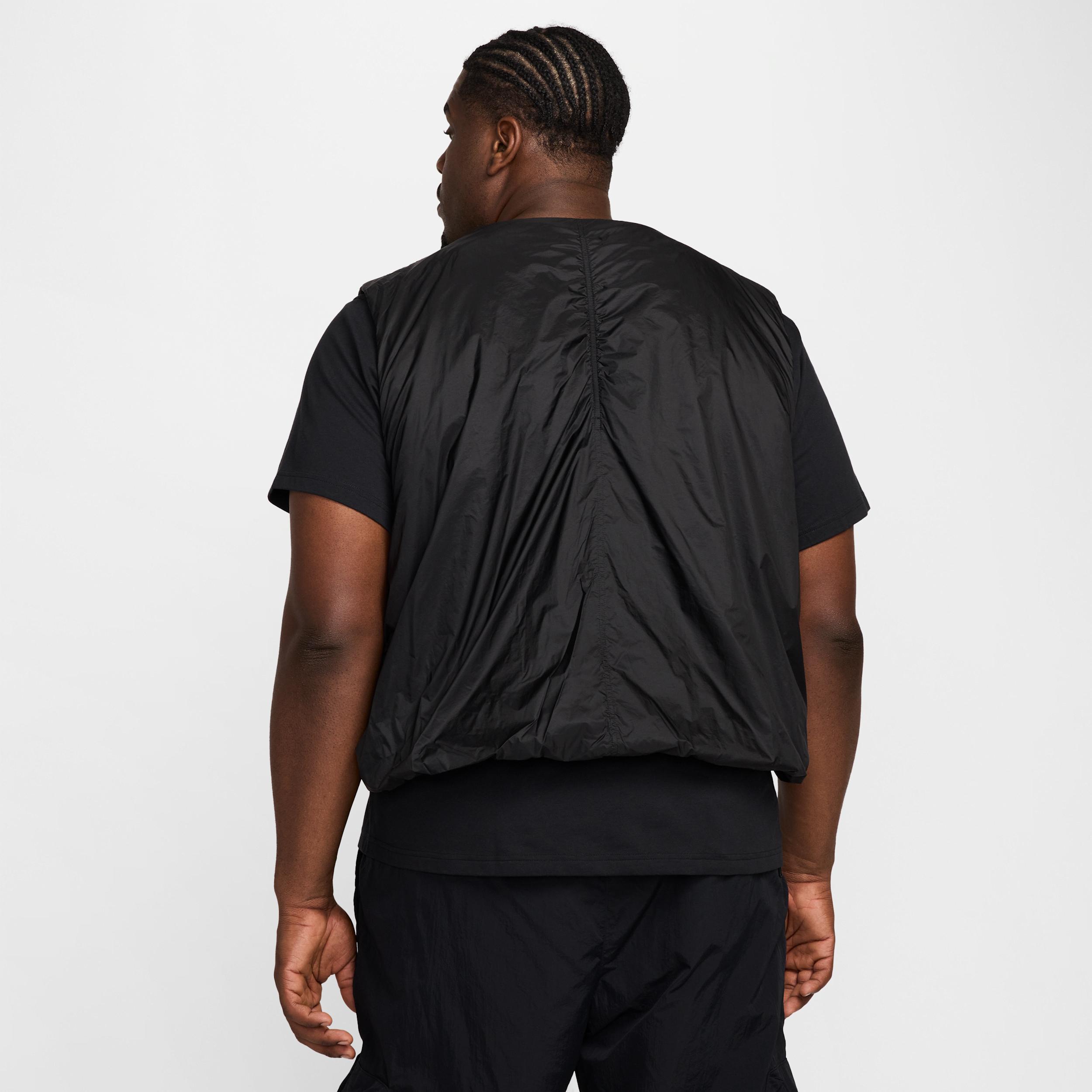 Nike Men's Tech Woven Vest Product Image