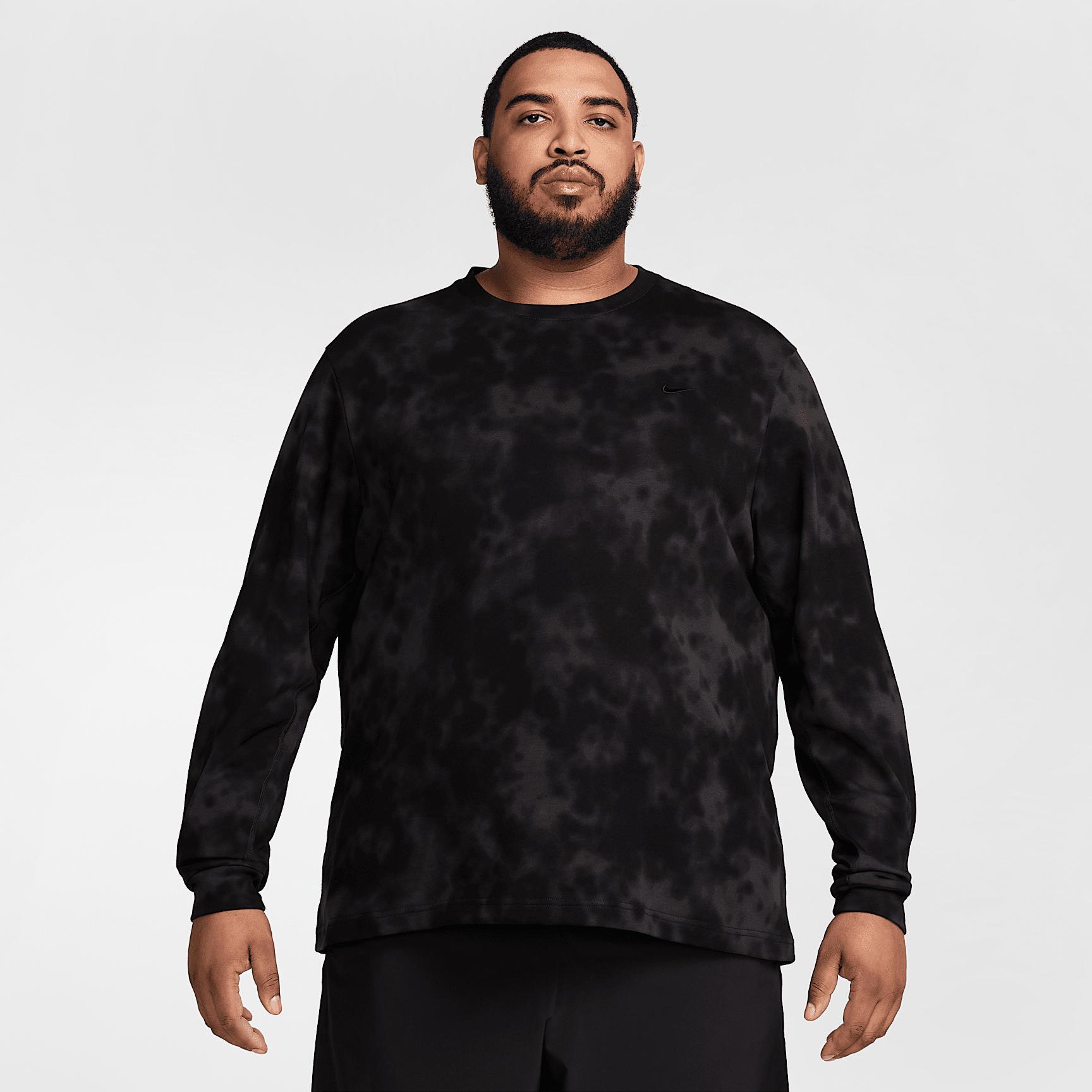 Nike Primary Men's Dri-FIT Long-Sleeve Fitness Top Product Image