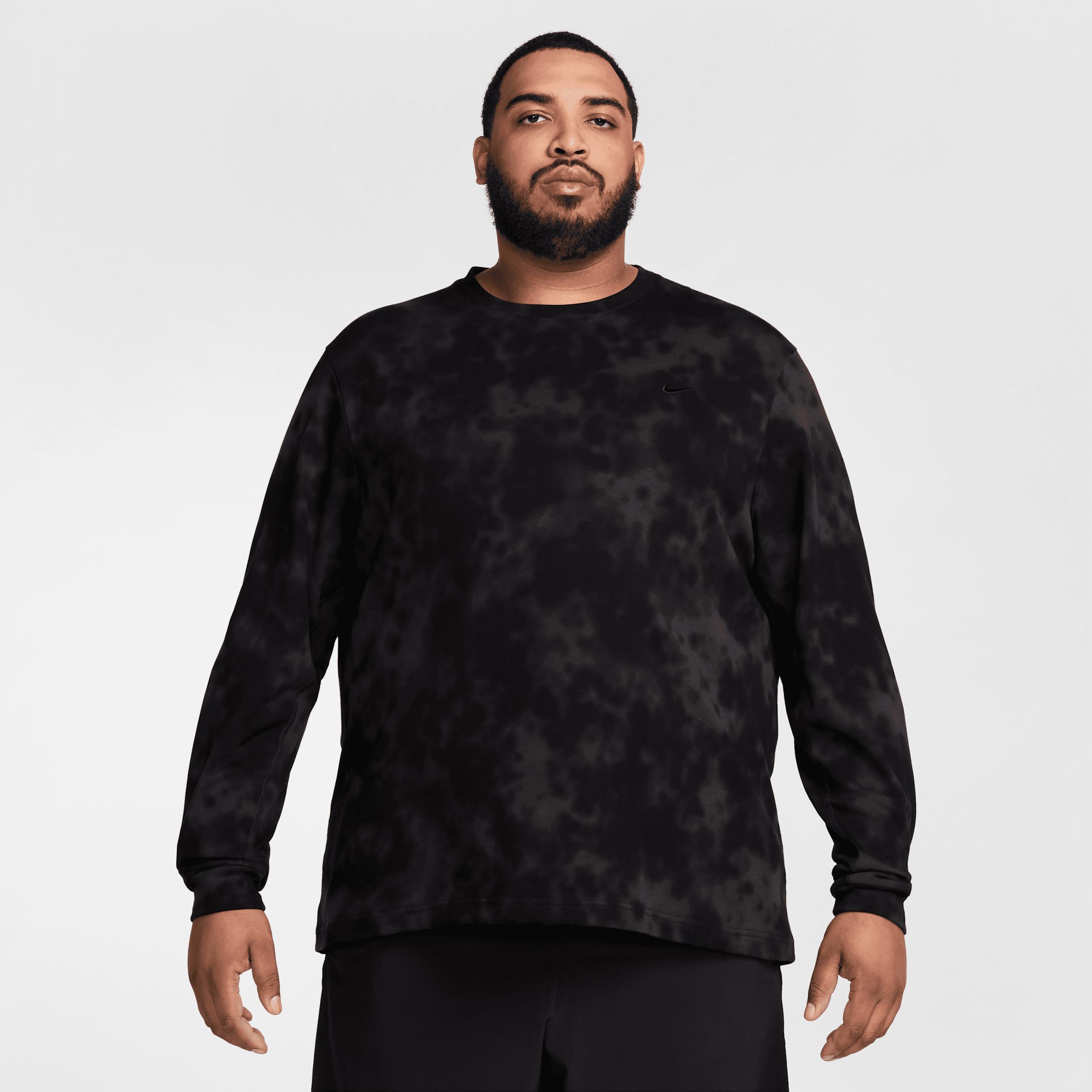 Nike Primary Men's Dri-FIT Long-Sleeve Fitness Top Product Image