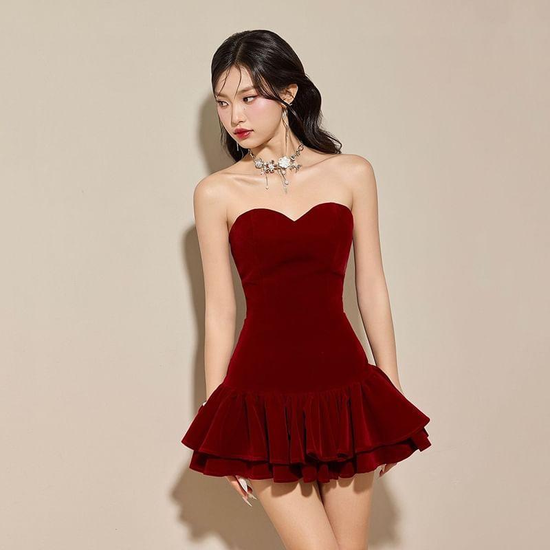 Sleeveless Plain Velvet Layered Slim-Fit Mini Bodycon Dress Product Image