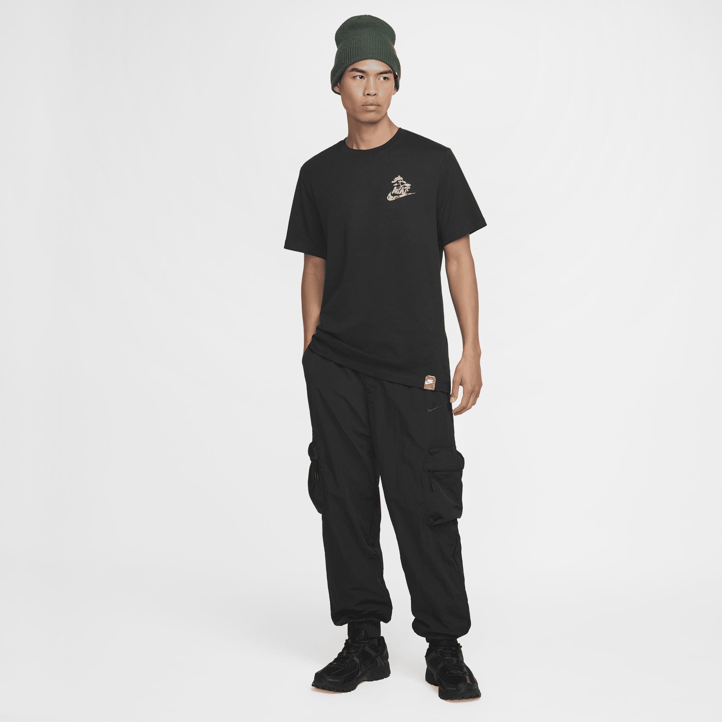 Mens Nike Sportswear Club T-Shirt Product Image