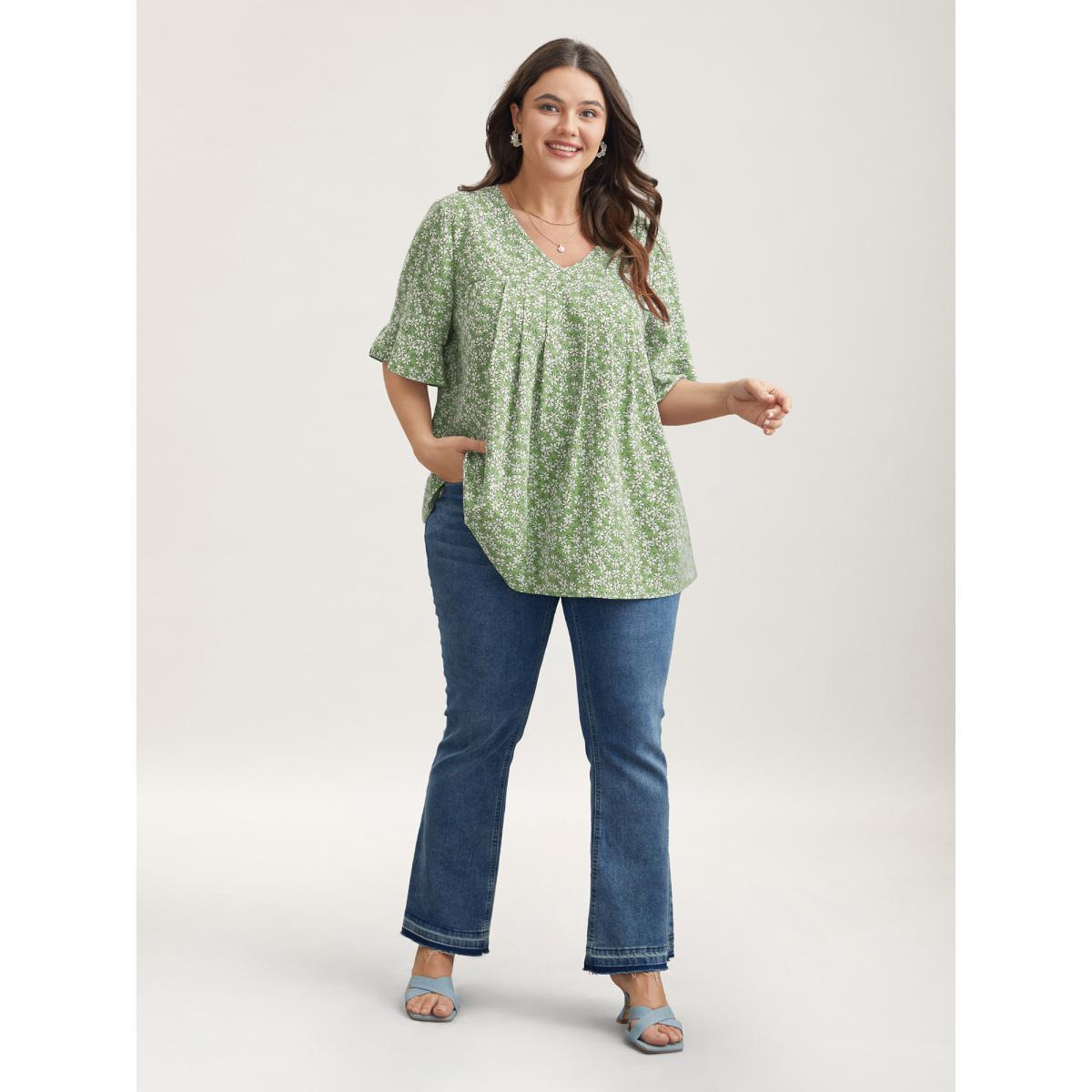 Plus Size Blush Ditsy Floral Pleated Flared Sleeve Shirt Women Elegant Half Sleeve V-neck Everyday Blouses BloomChic 22-24/3X Product Image