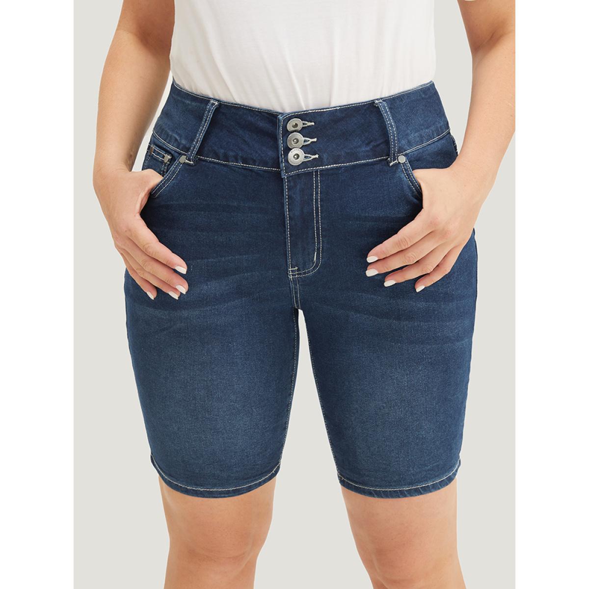 Plus Size Slightly Stretchy High Rise Black Wash Denim Shorts Women Indigo Casual Plain Button Low stretch Side seam pocket Jeans BloomChic 30/6X Product Image