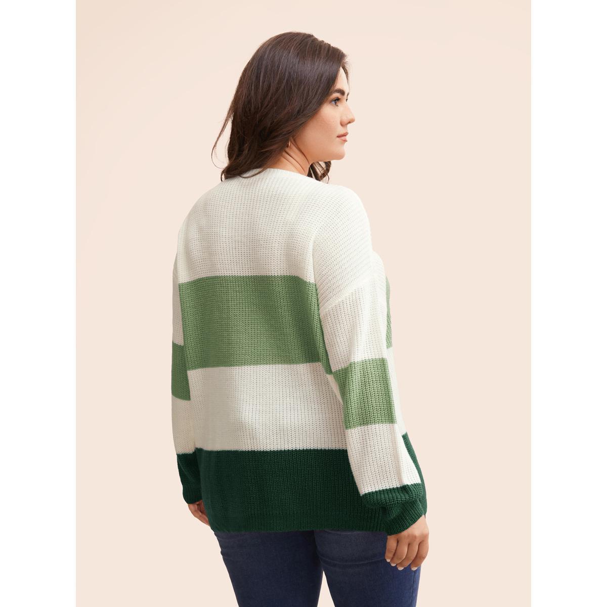Plus Size Round Neck Colorblock Contrast Pullover DarkGreen Women Casual Long Sleeve Round Neck Everyday Pullovers BloomChic 10/M Product Image
