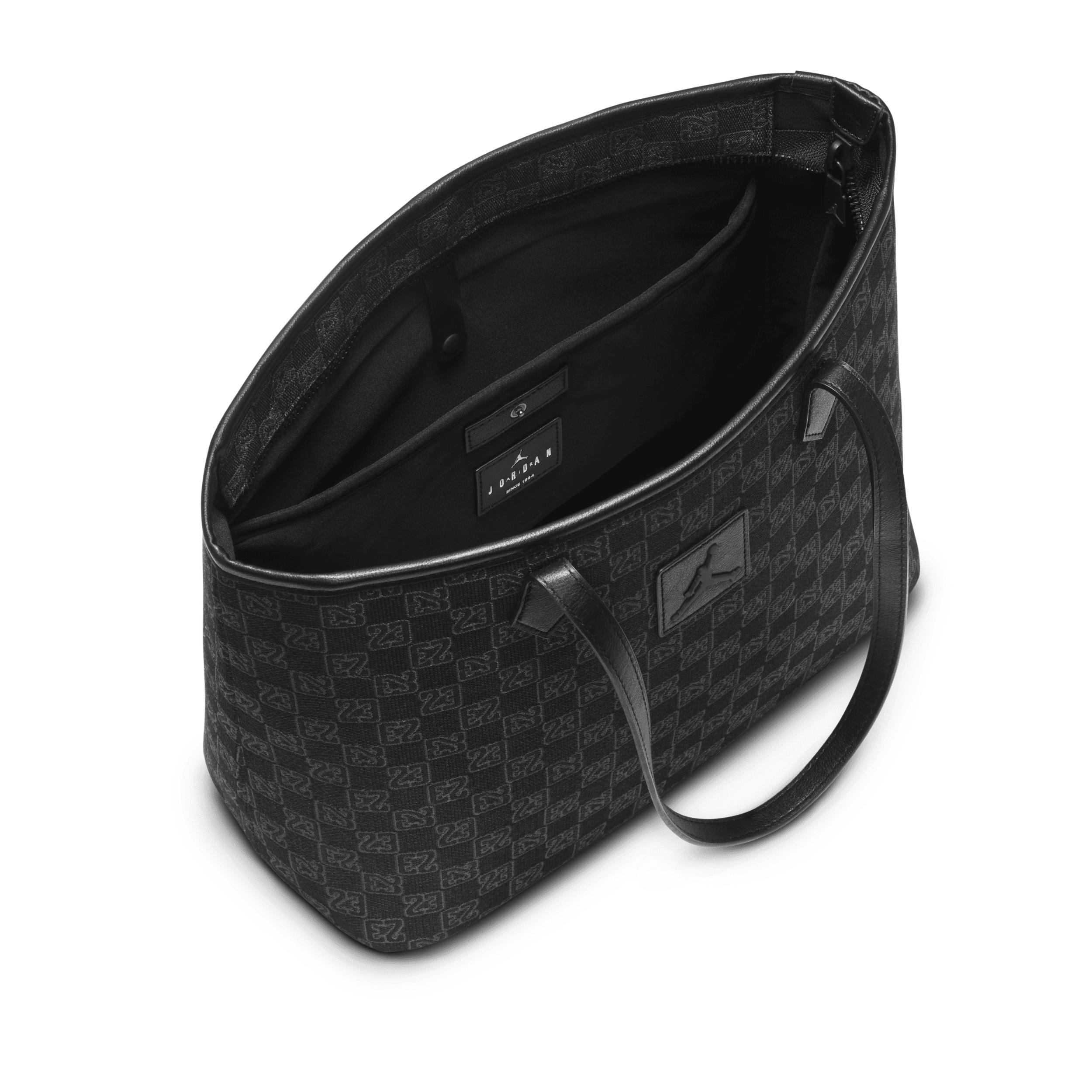 Jordan Monogram Men's Tote Bag (32L) Product Image