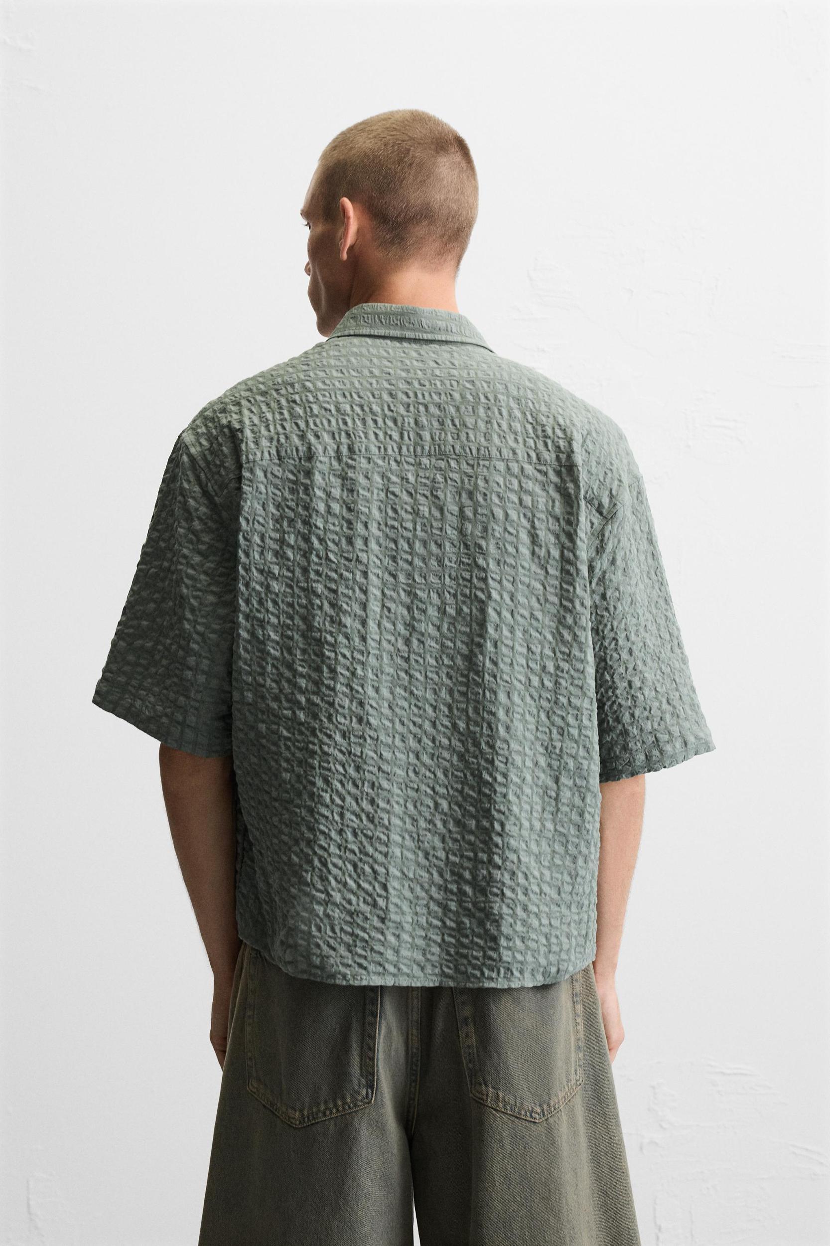 SEERSUCKER PLAID SHIRT Product Image