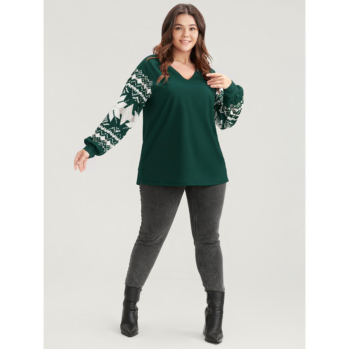 Plus Size Snowflake Print V Neck Drop Shoulder Sweatshirt Women DarkGreen Casual Contrast V-neck Festival-Christmas Sweatshirts BloomChic 22-24/3X Product Image