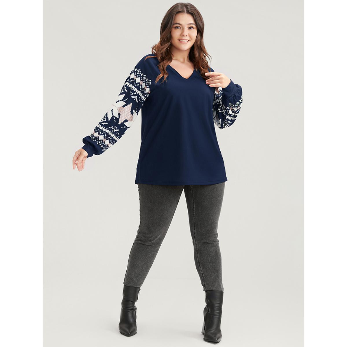 Plus Size Snowflake Print V Neck Drop Shoulder Sweatshirt Women Indigo Casual Contrast V-neck Festival-Christmas Sweatshirts BloomChic 14-16/1X Product Image