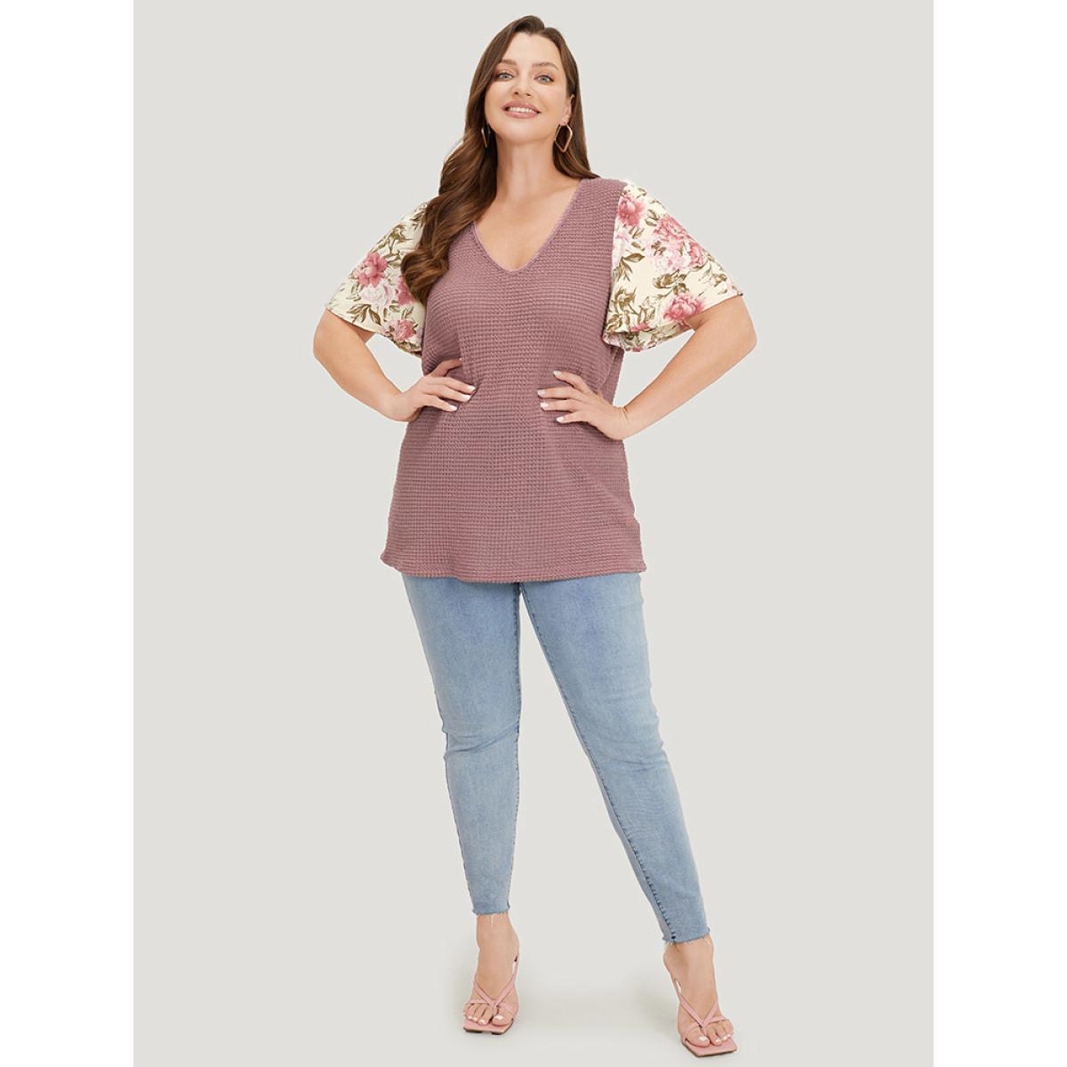 Plus Size Waffle Knit Pacthwork Flutter Sleeve T-shirt DustyPink Women Elegant Patchwork Floral V-neck Dailywear T-shirts BloomChic 18-20/2X Product Image