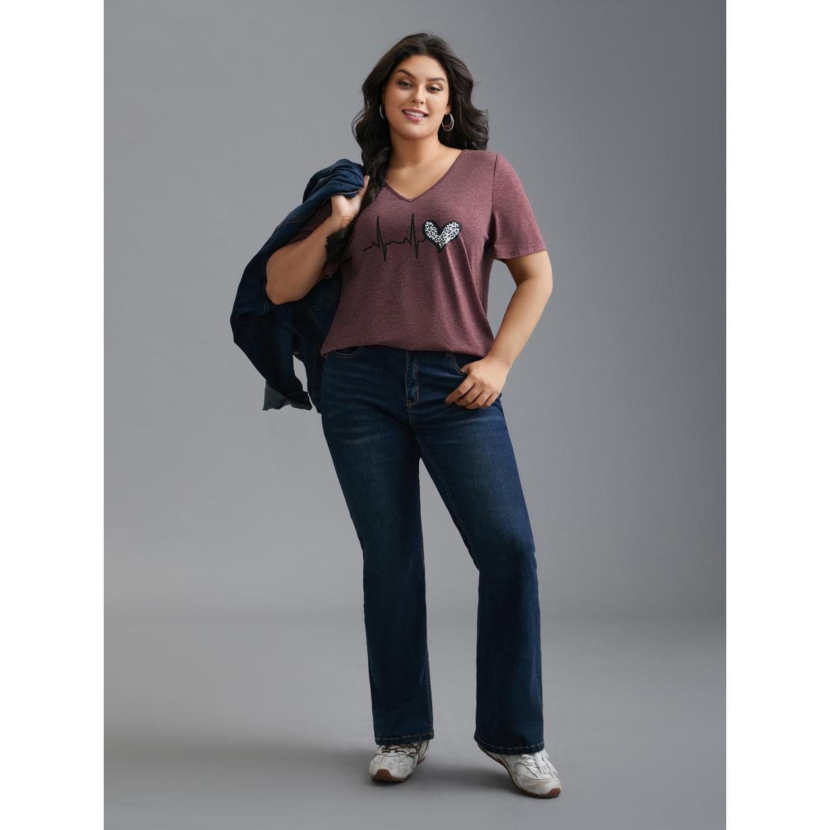 Plus Size V Neck Heart Print T-Shirt Russet Women Casual Non Art&design Round Neck Everyday T-shirts BloomChic 14-16/1X Product Image