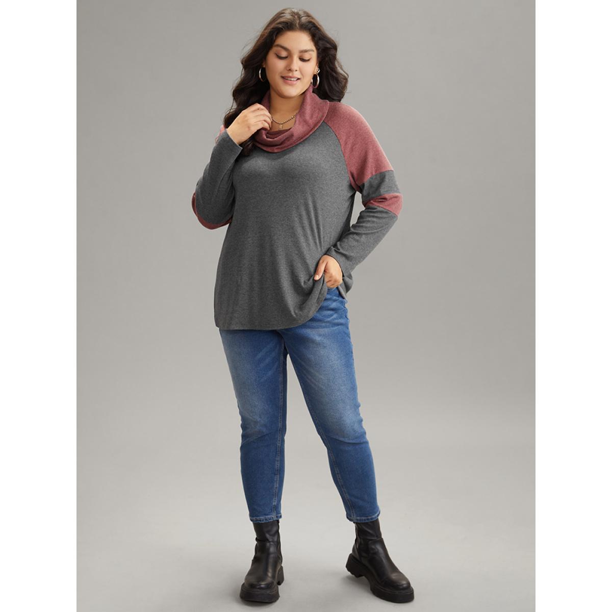Plus Size Two Tone Cowl Neck Patchwork T-shirt Gray Women Casual Contrast Plain Cowl Neck Dailywear T-shirts BloomChic 26/4X Product Image