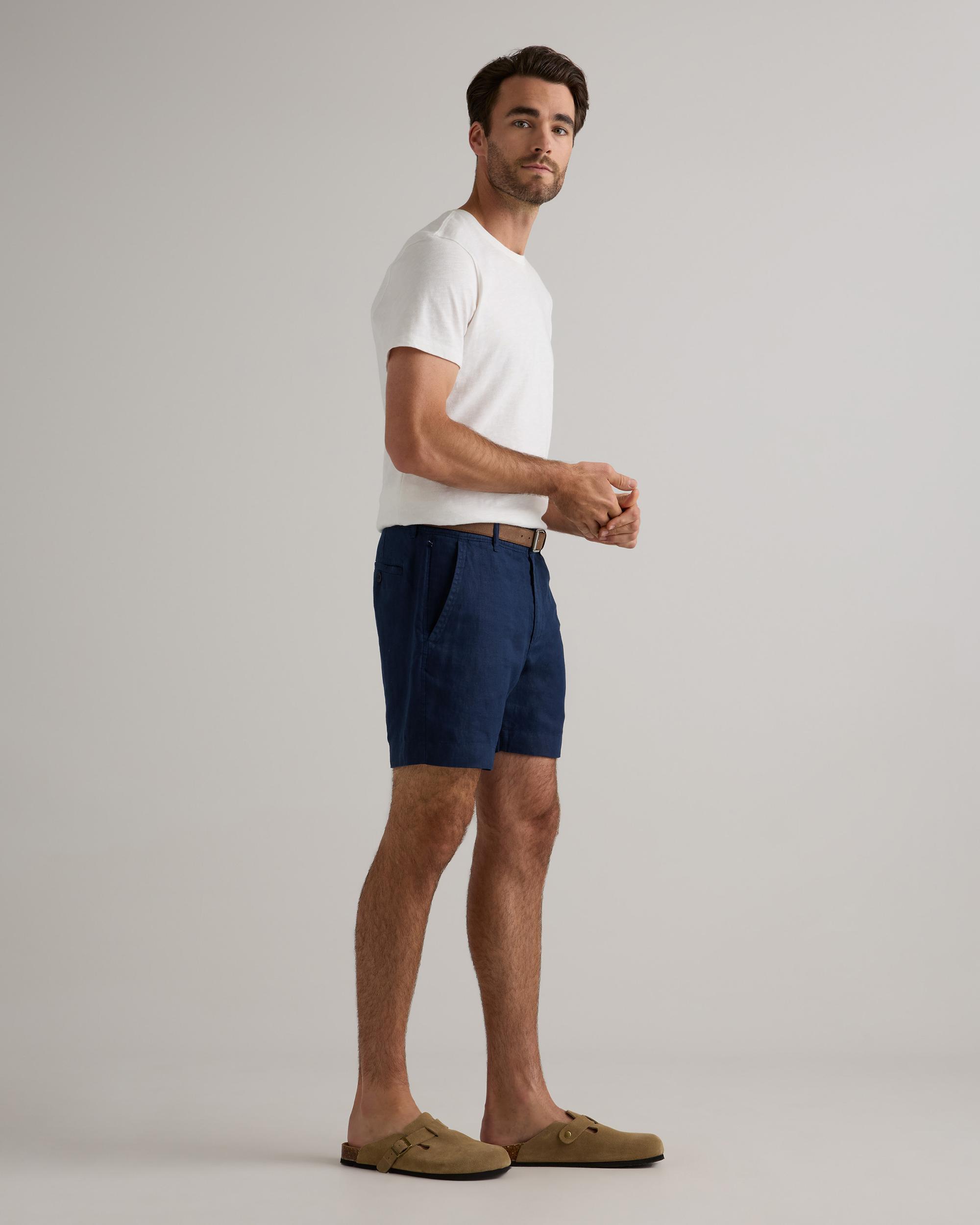 Quince | Men's 100% European Linen 7" Trouser Shorts Product Image