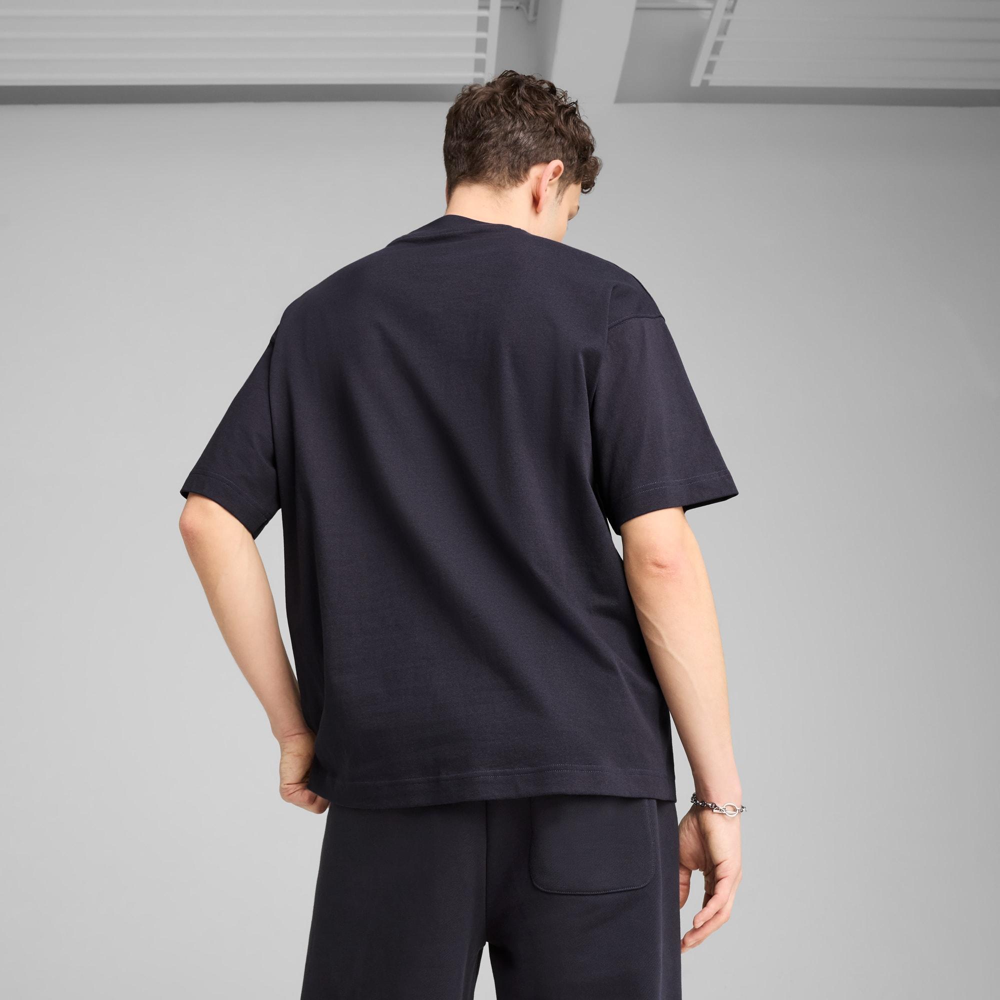 PREMIUM ESSENTIALS Oversized Graphic Tee Product Image
