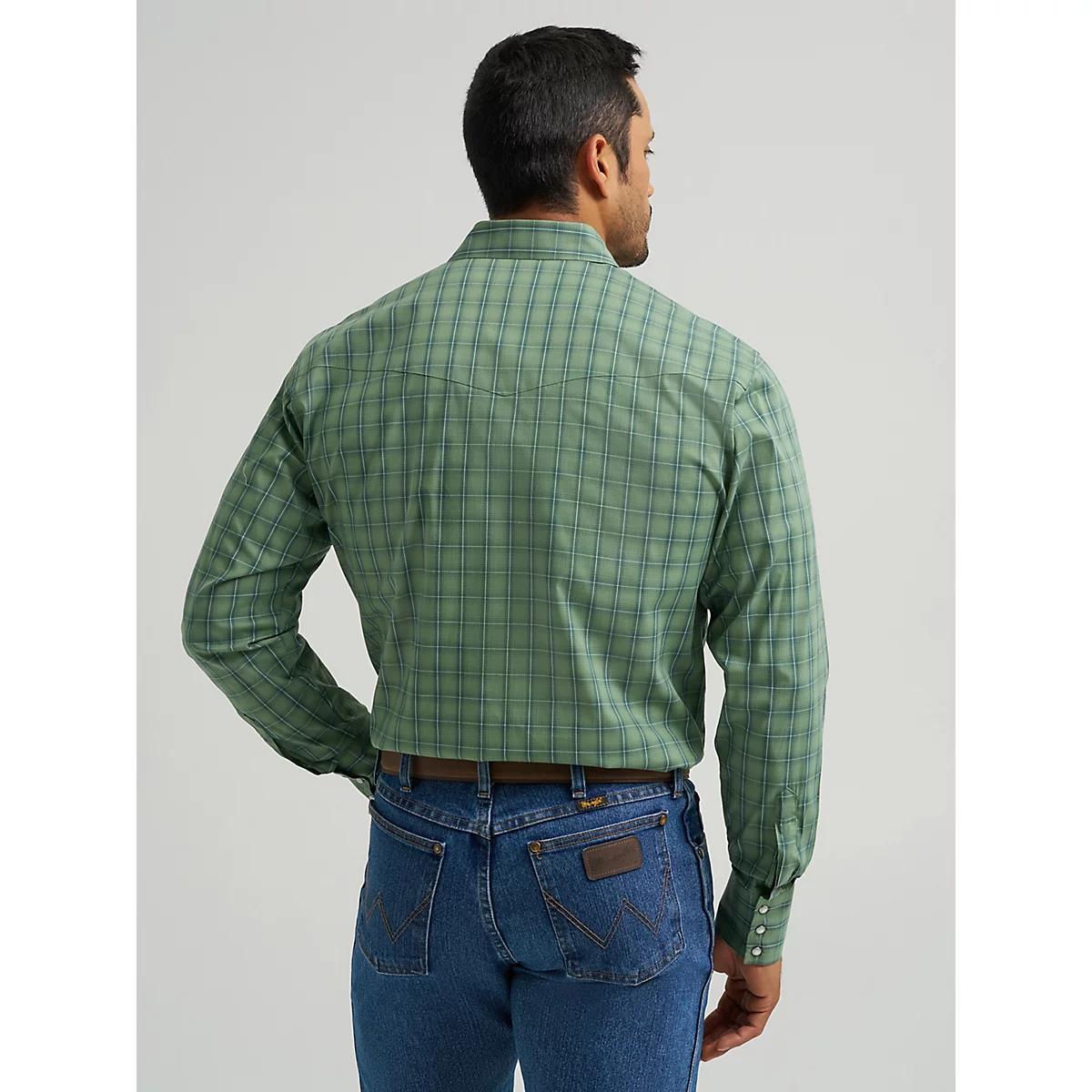 Men's Wrinkle Resist Long Sleeve Western Snap Plaid Shirt Leaf Product Image