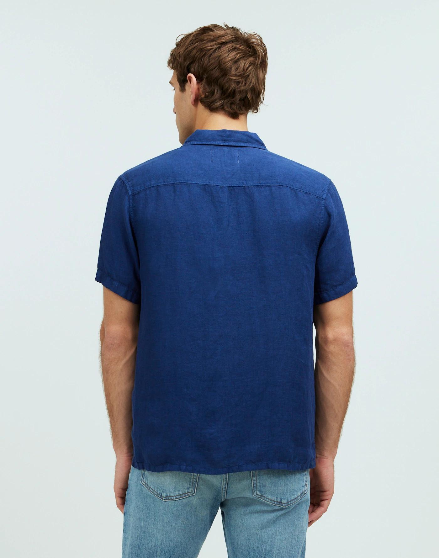 Easy Short-Sleeve Shirt in Linen Product Image