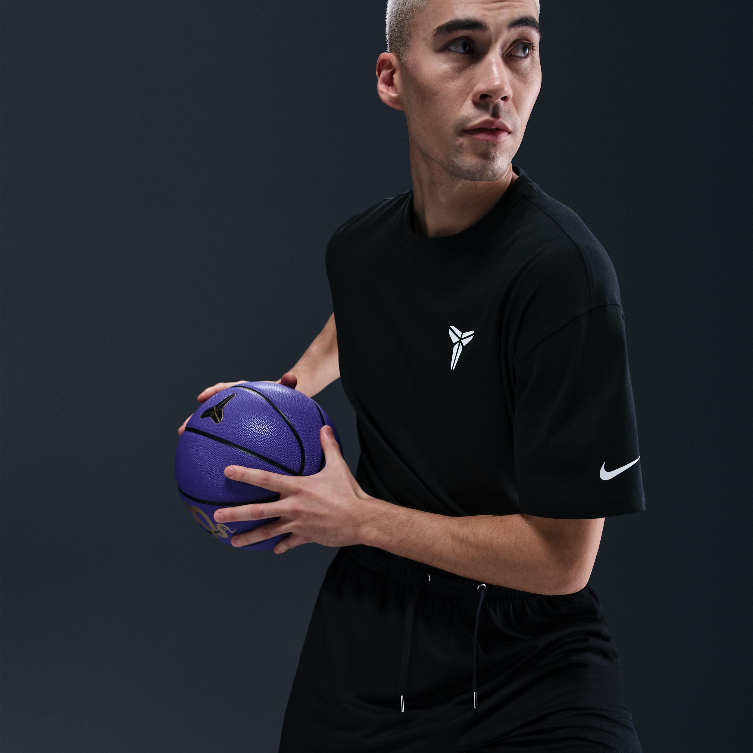 Nike Men's Kobe Dri-FIT 6" Basketball Shorts Product Image