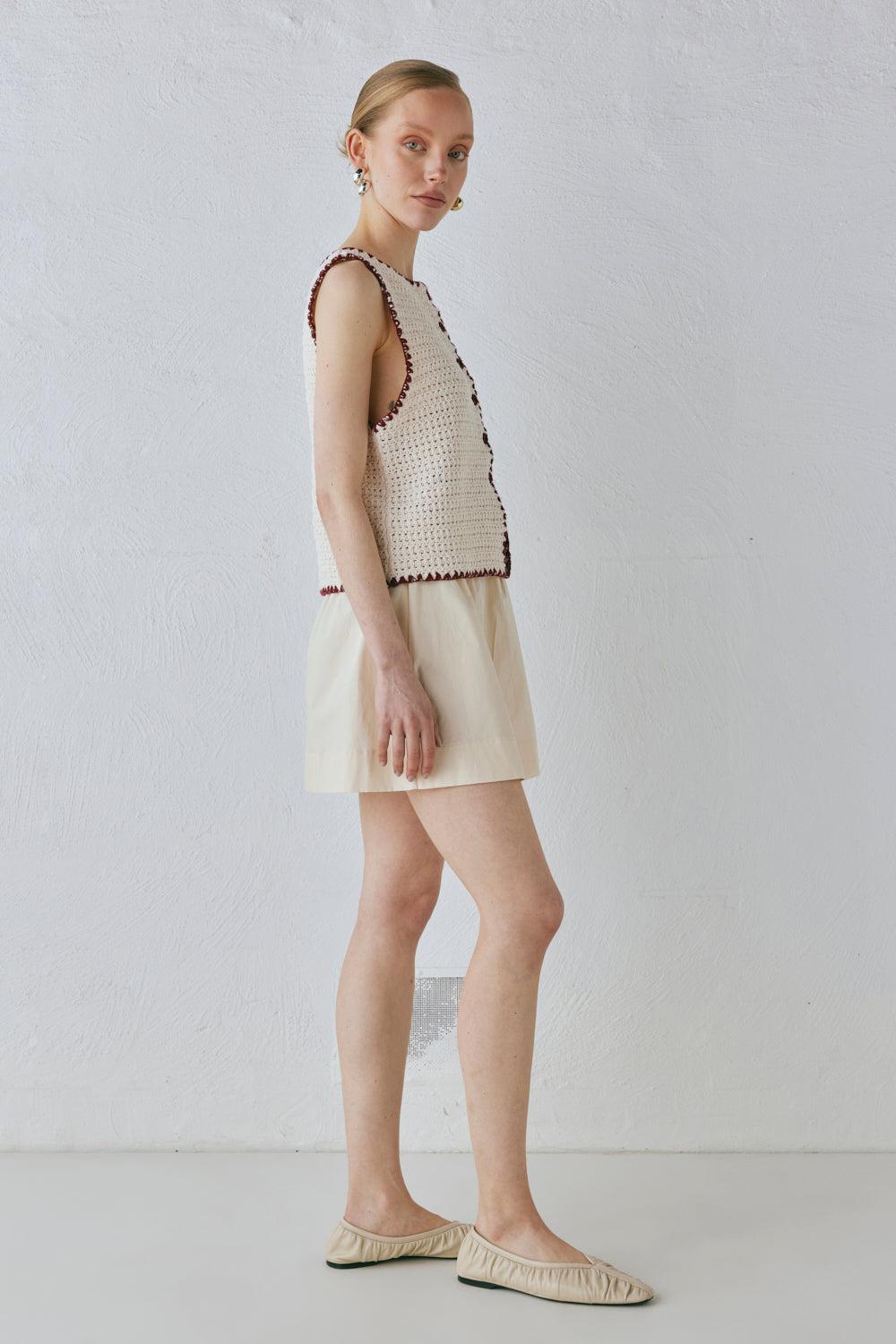 Stella Knit Vest Cream Product Image