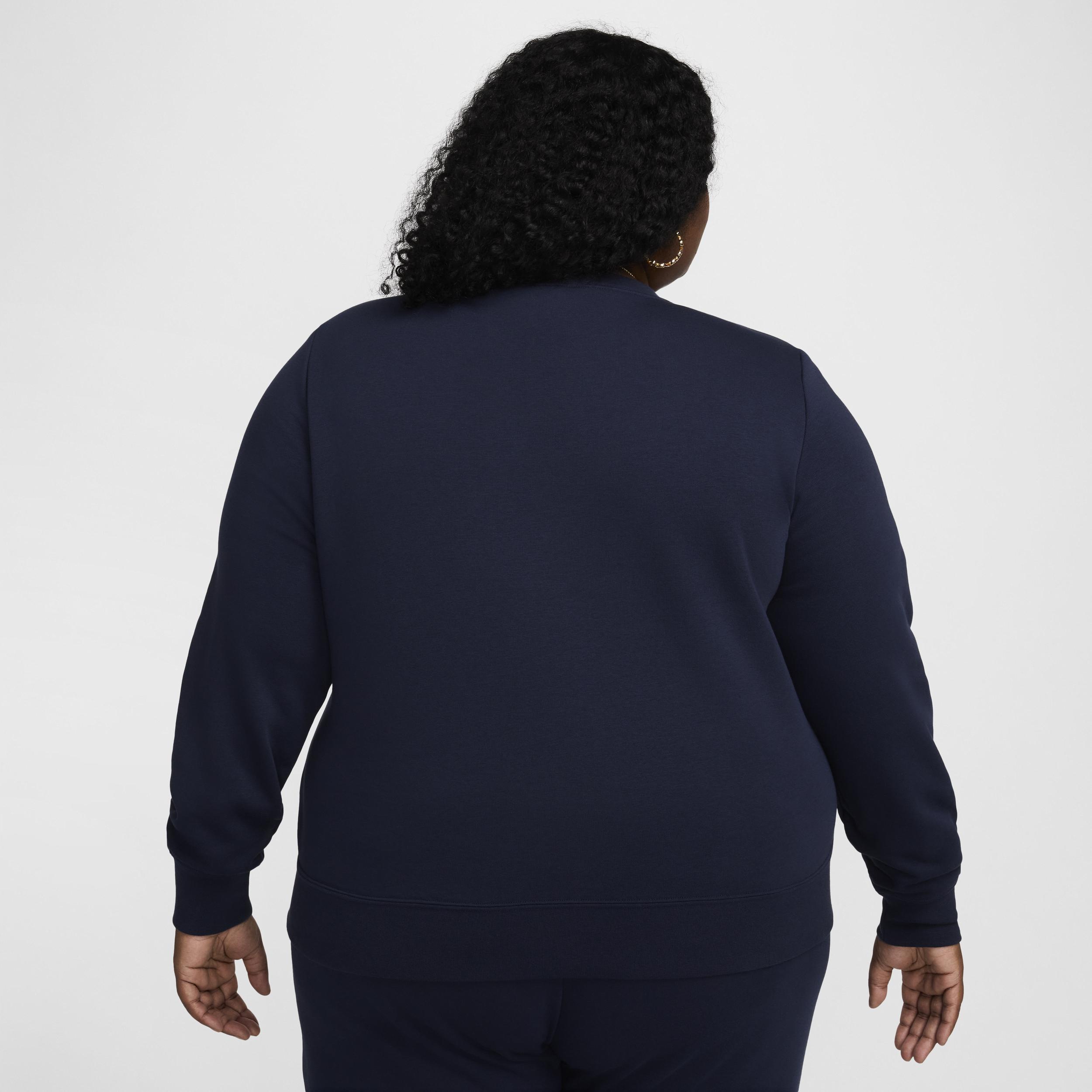 Women's Nike Sportswear Club Fleece Crew-Neck Sweatshirt (Plus Size) Product Image