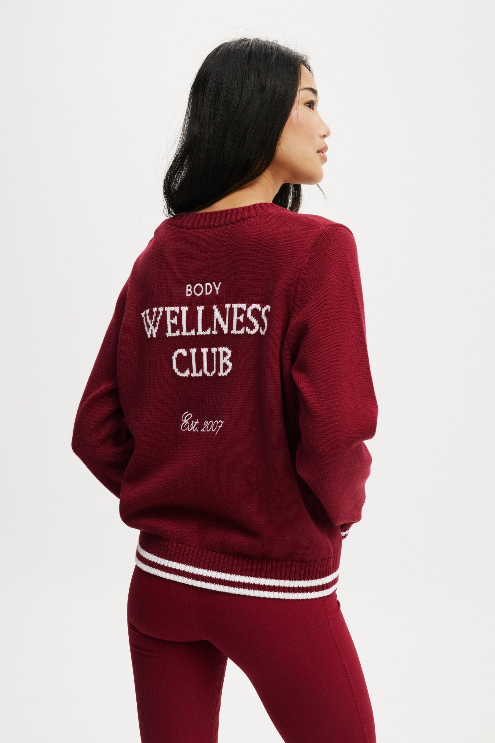 Active Knitted Graphic Crew Product Image