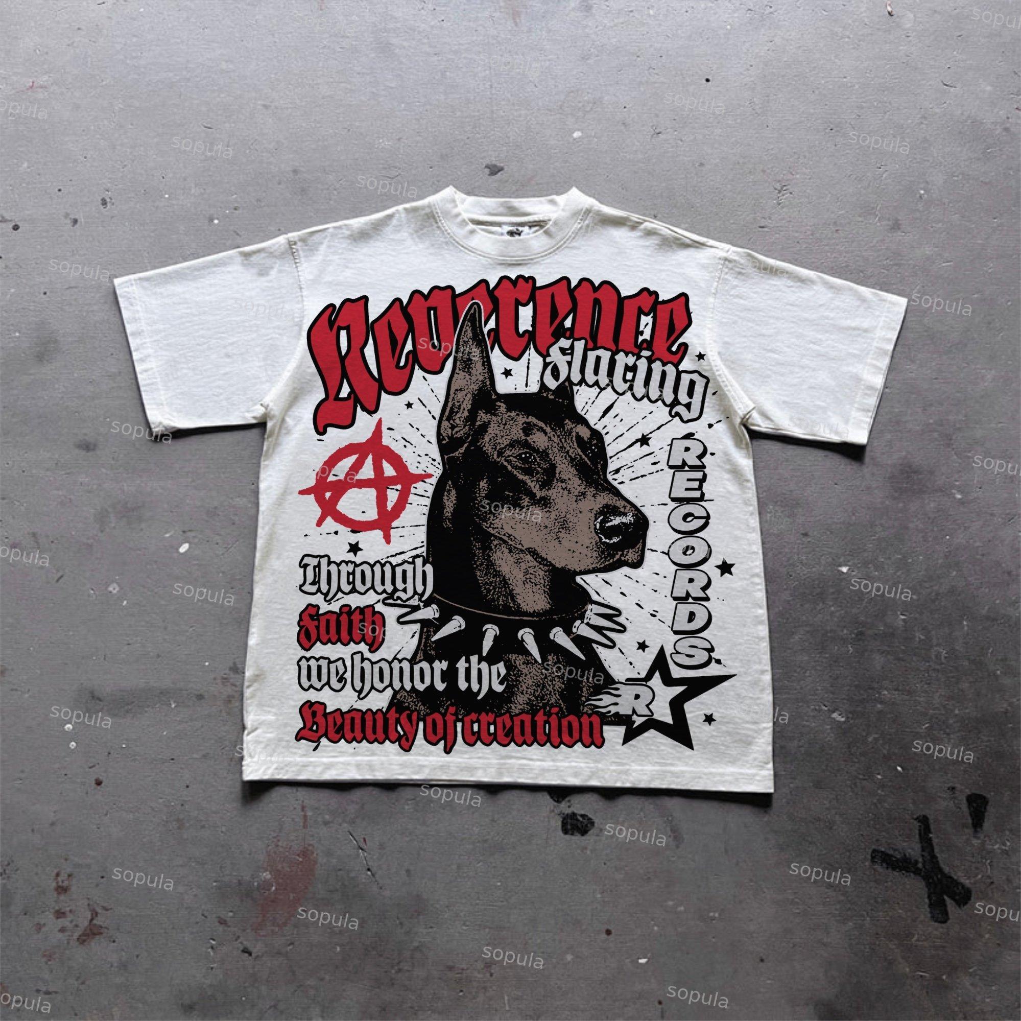 Doberman Retro Old Graphic Cotton T-Shirt Product Image