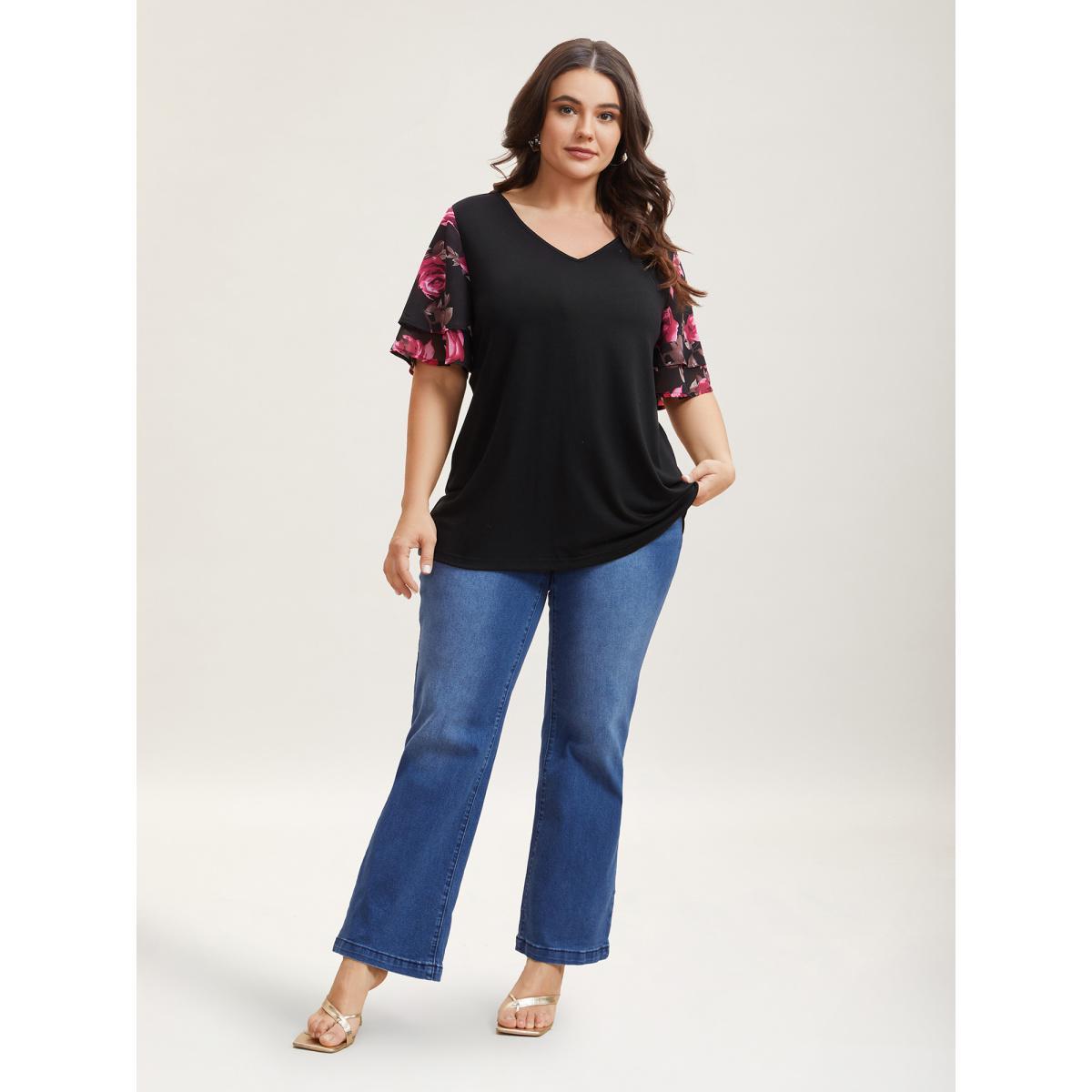 Plus Size Stretchy Floral Lotus Sleeve V-Neck T-Shirt Black Women Casual Contrast Round Neck Everyday T-shirts BloomChic 28/5X Product Image