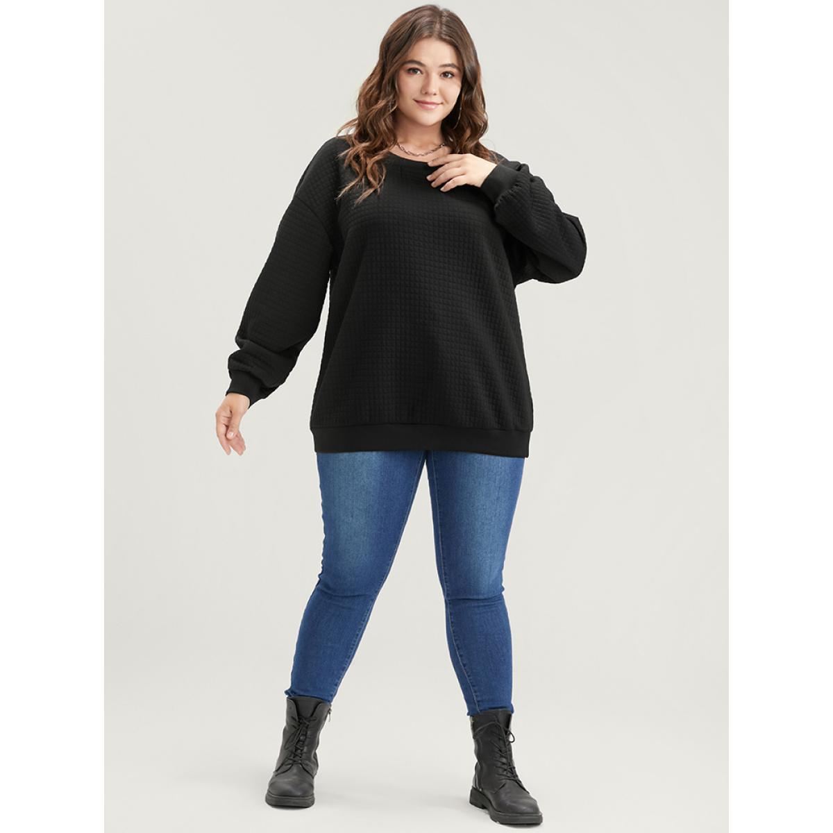 Plus Size Solid Textured Drop Shoulder Sweatshirt Women Black Casual Round Neck Dailywear Sweatshirts BloomChic 22-24/3X Product Image