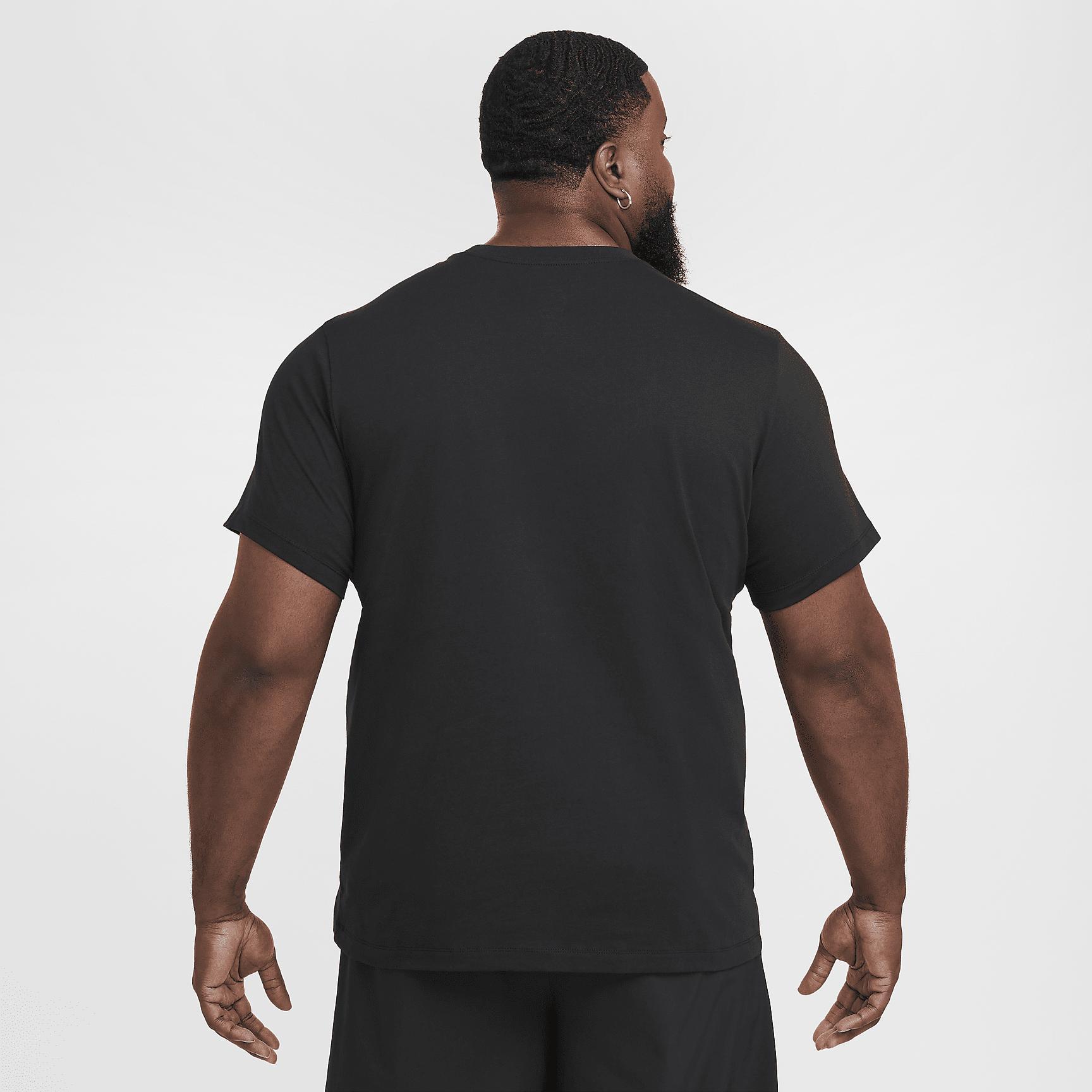 Nike Men's Fitness T-Shirt Product Image