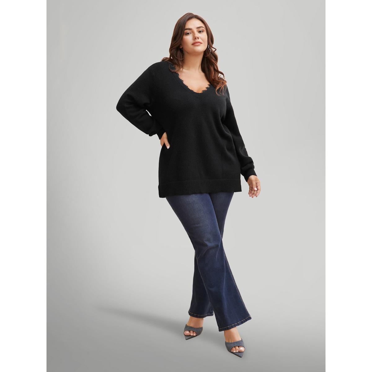 Plus Size V Neck Lace Patchwork Backless Pullover Black Women Elegant Long Sleeve V-neck Everyday Pullovers BloomChic 30/6X Product Image