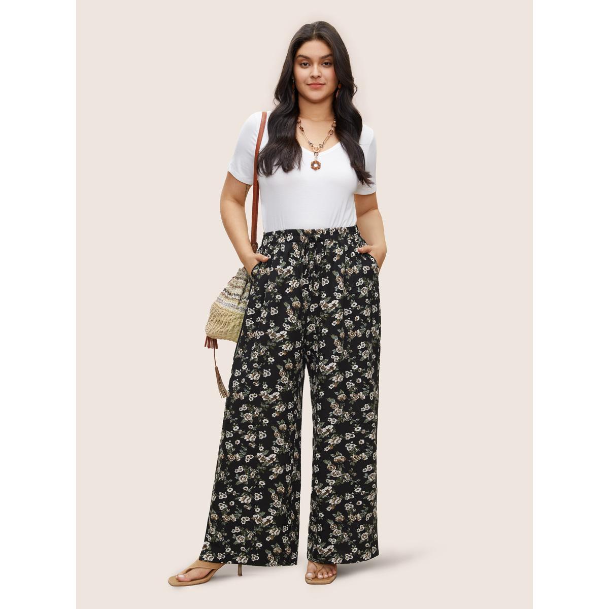 Plus Size Ditsy Floral Ties Split Hem Wide Leg Pants Women BlackFlower Resort Wide Leg High Rise Vacation Pants BloomChic 26/4X Product Image