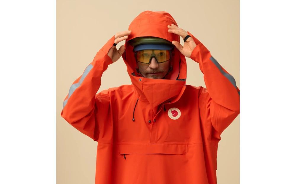 Hoja Rain Fox Poncho Product Image