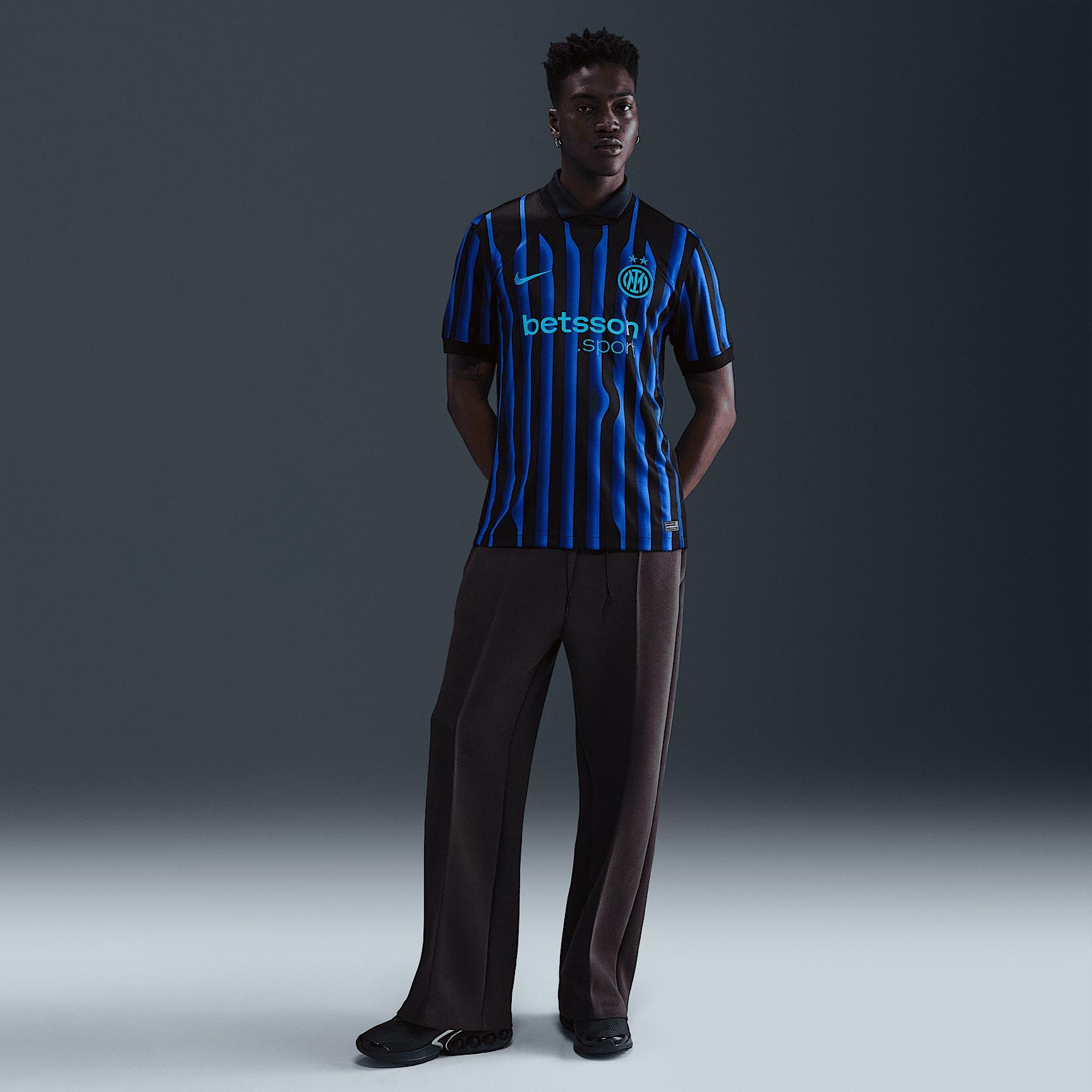 Inter Milan 2025/26 Stadium Home Nike Men's Dri-FIT Soccer Replica Jersey Product Image