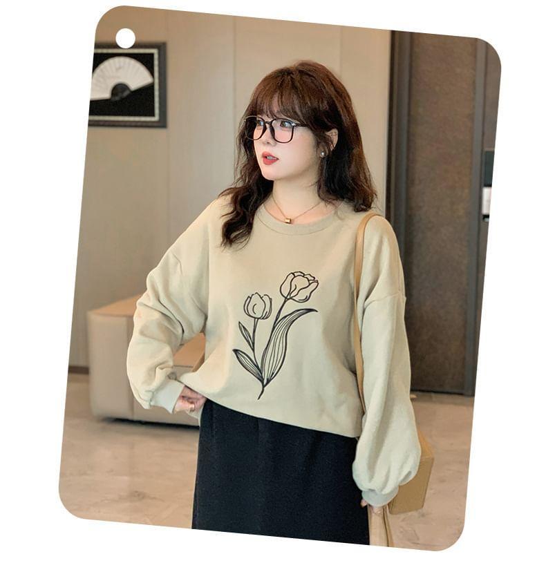 Plus Size Round Neck Drop Shoulder Floral Print Sweatshirt Product Image