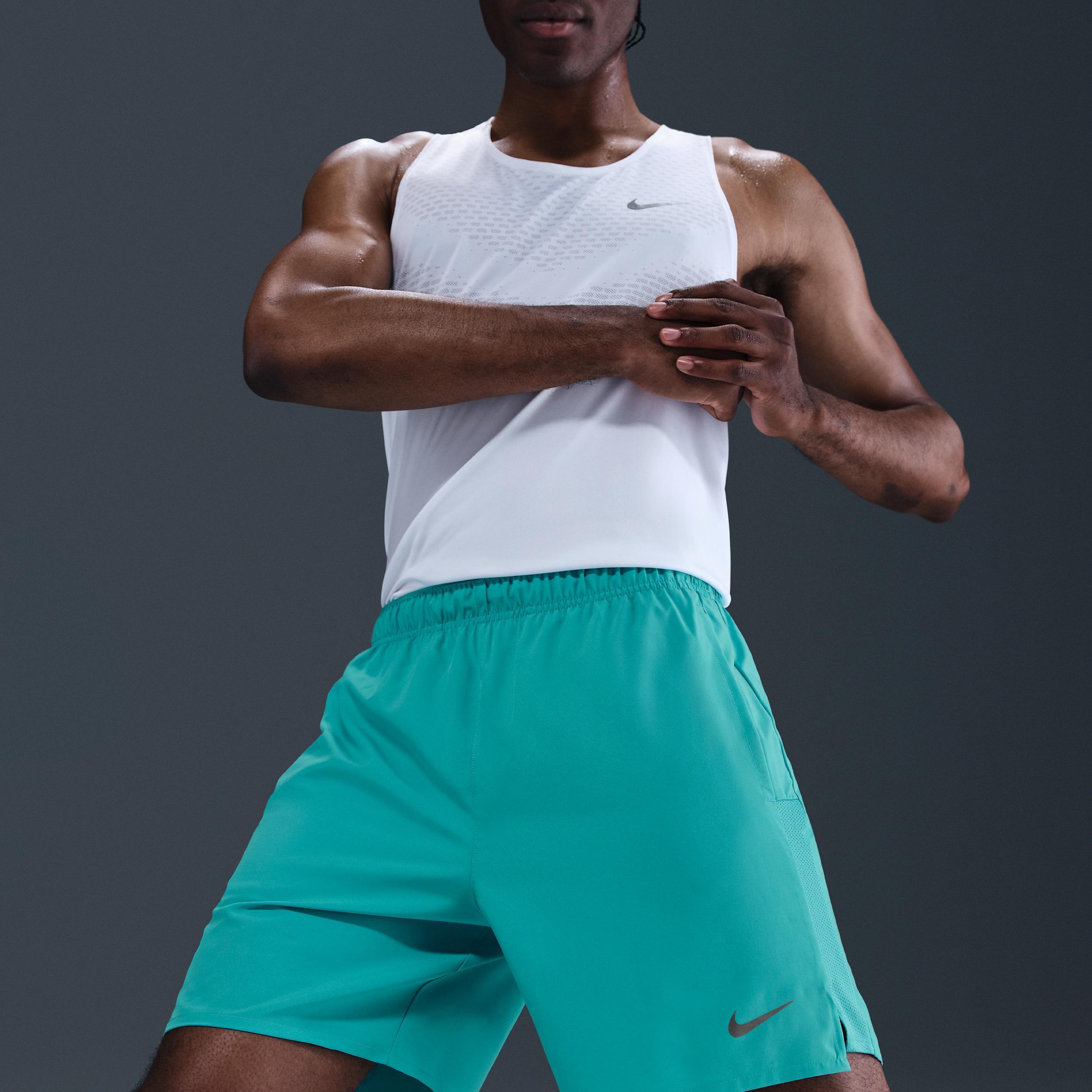 Nike Men's Challenger Dri-FIT 7" 2-in-1 Running Shorts Product Image