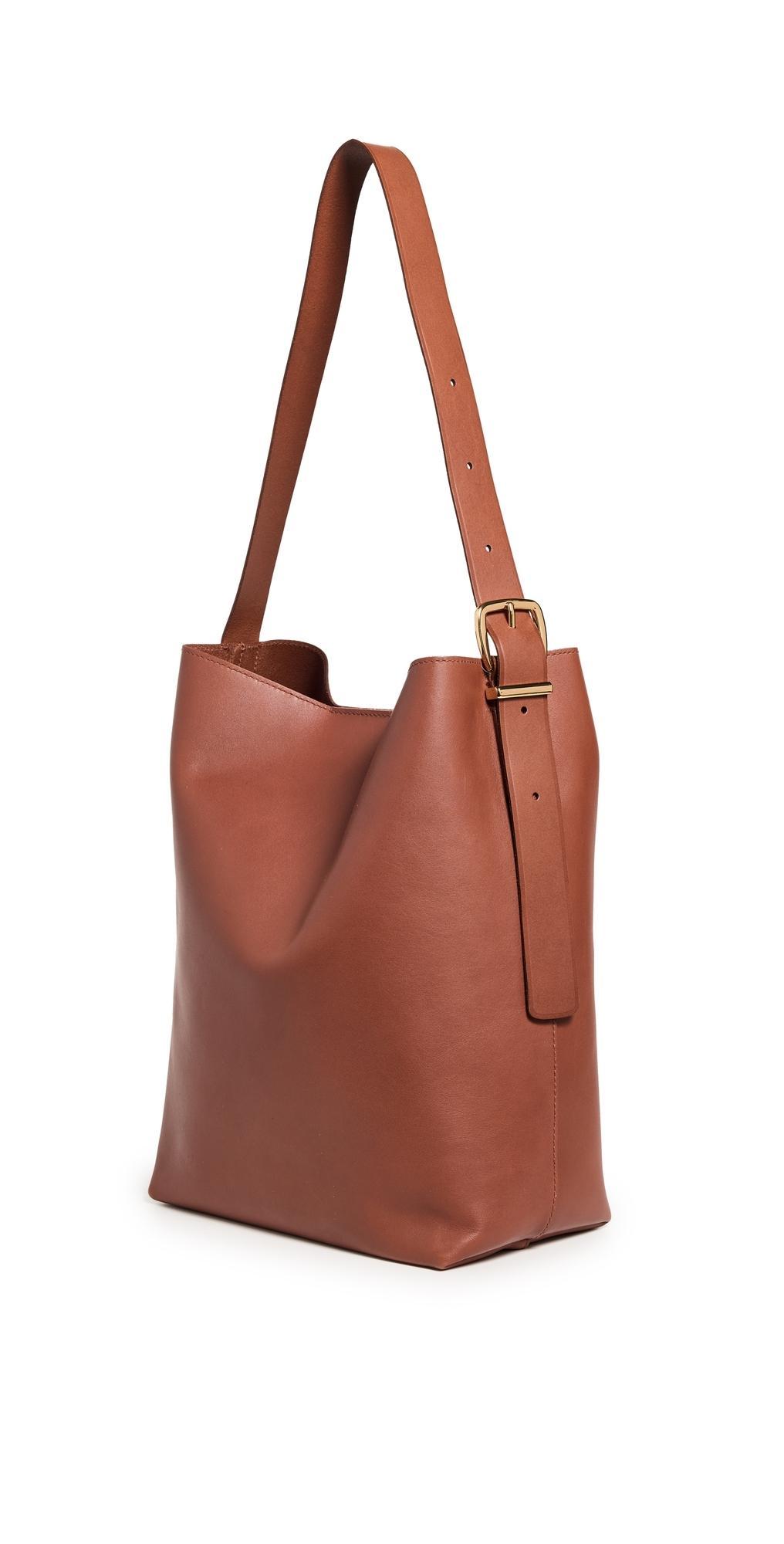 Madewell The Essential Bucket Tote in Leather Product Image