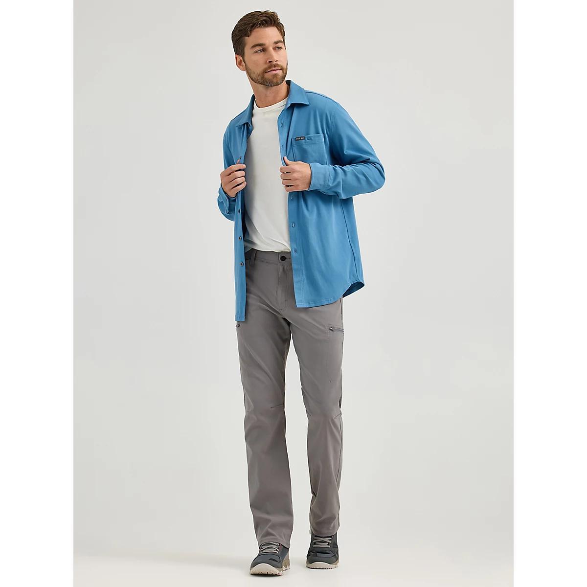 Men's Wrangler® Flex Waist Outdoor Cargo Pant in Kangaroo Product Image