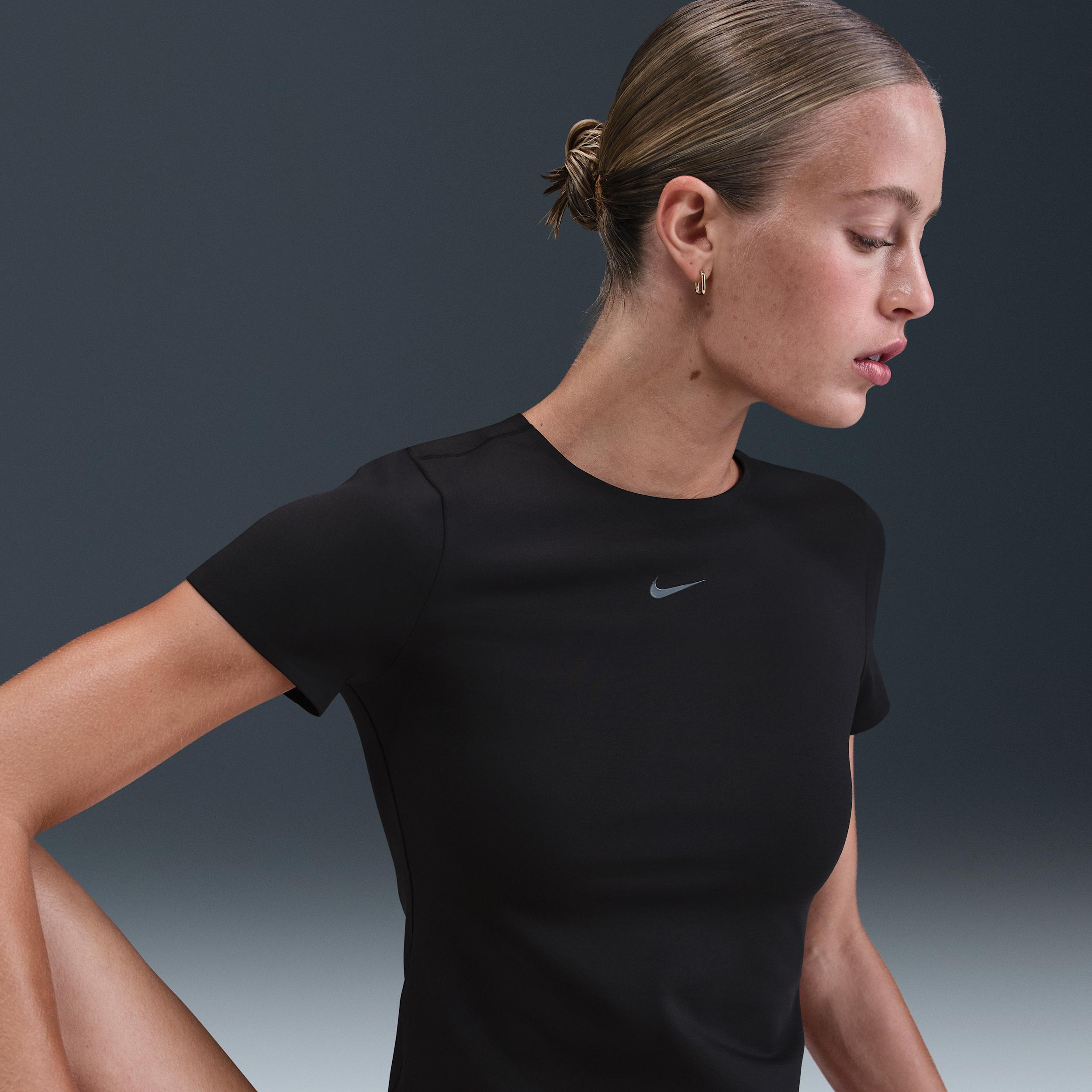 Nike Women's Form Short-Sleeve Top Product Image
