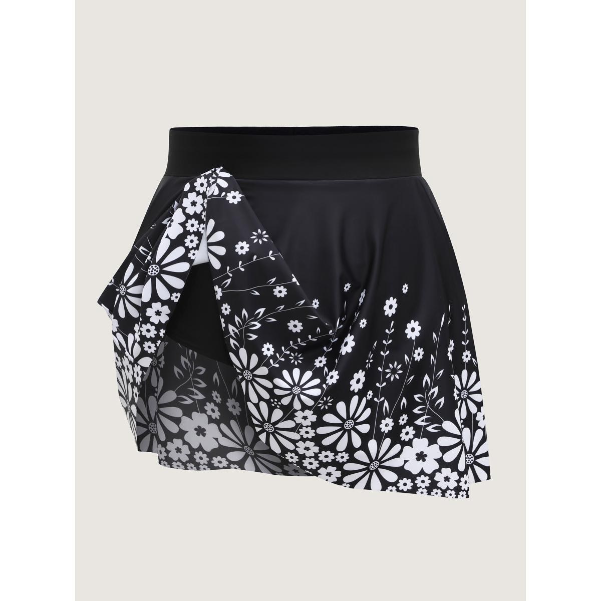 Plus Size Floral Hem Pockets Pleated Swim Bottoms Women's Swimwear Black Beach High stretch Bodycon High Rise Slanted pocket Curve Swim Bottoms BloomChic 22-24/3X Product Image