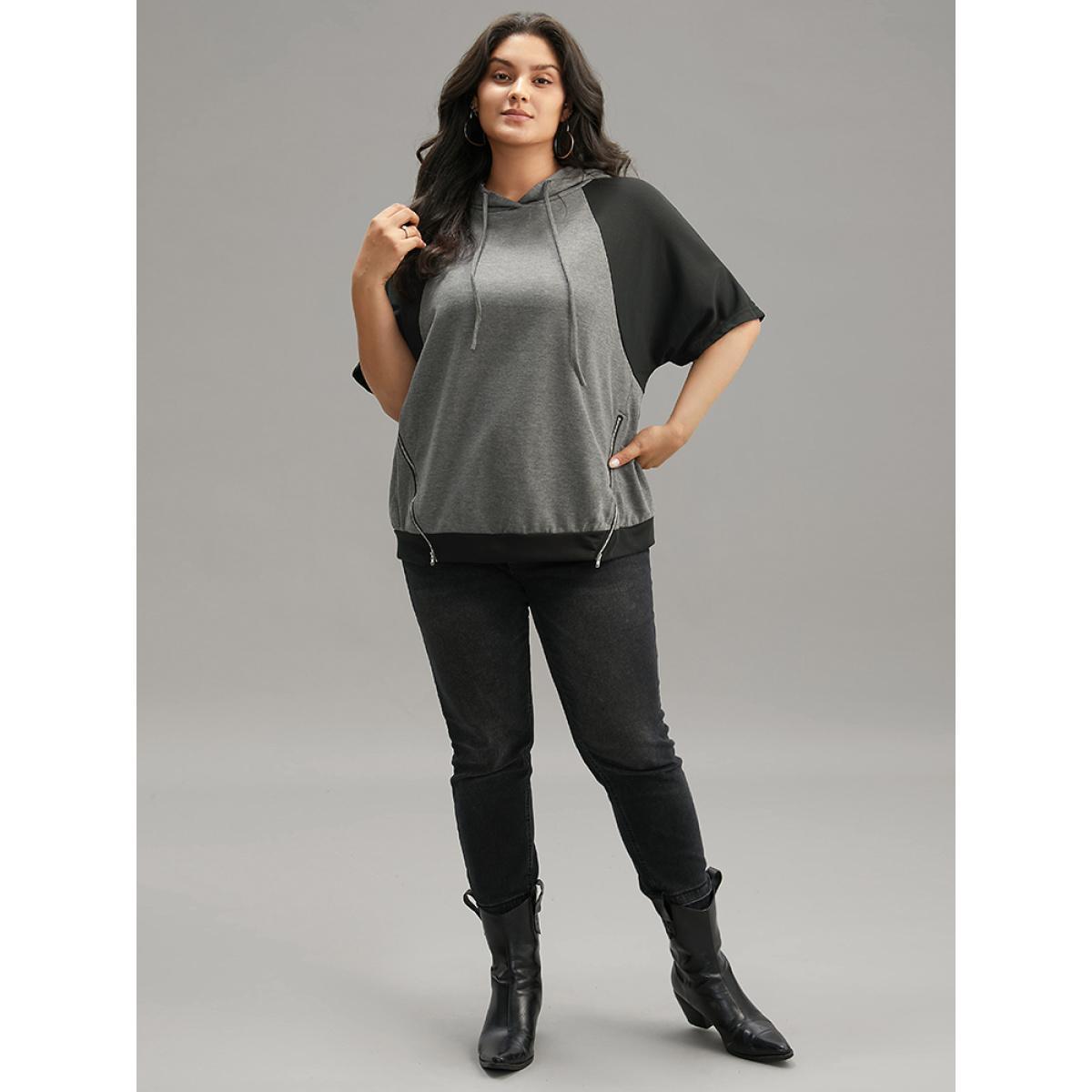 Plus Size Contrast Colorblock Hooded Zipper Detail Sweatshirt Women Gray Casual Contrast Hooded Dailywear Sweatshirts BloomChic 28/5X Product Image