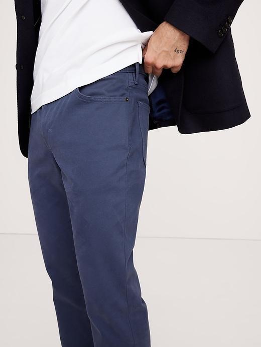 Slim Traveler Pant 2.0 Product Image