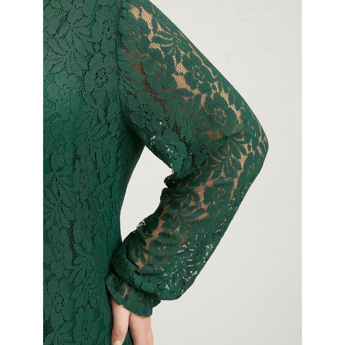Plus Size Green Solid Crochet Lace V Neck Blouse Women Glamour Long Sleeve V-neck Going out Blouses BloomChic 14-16/1X Product Image