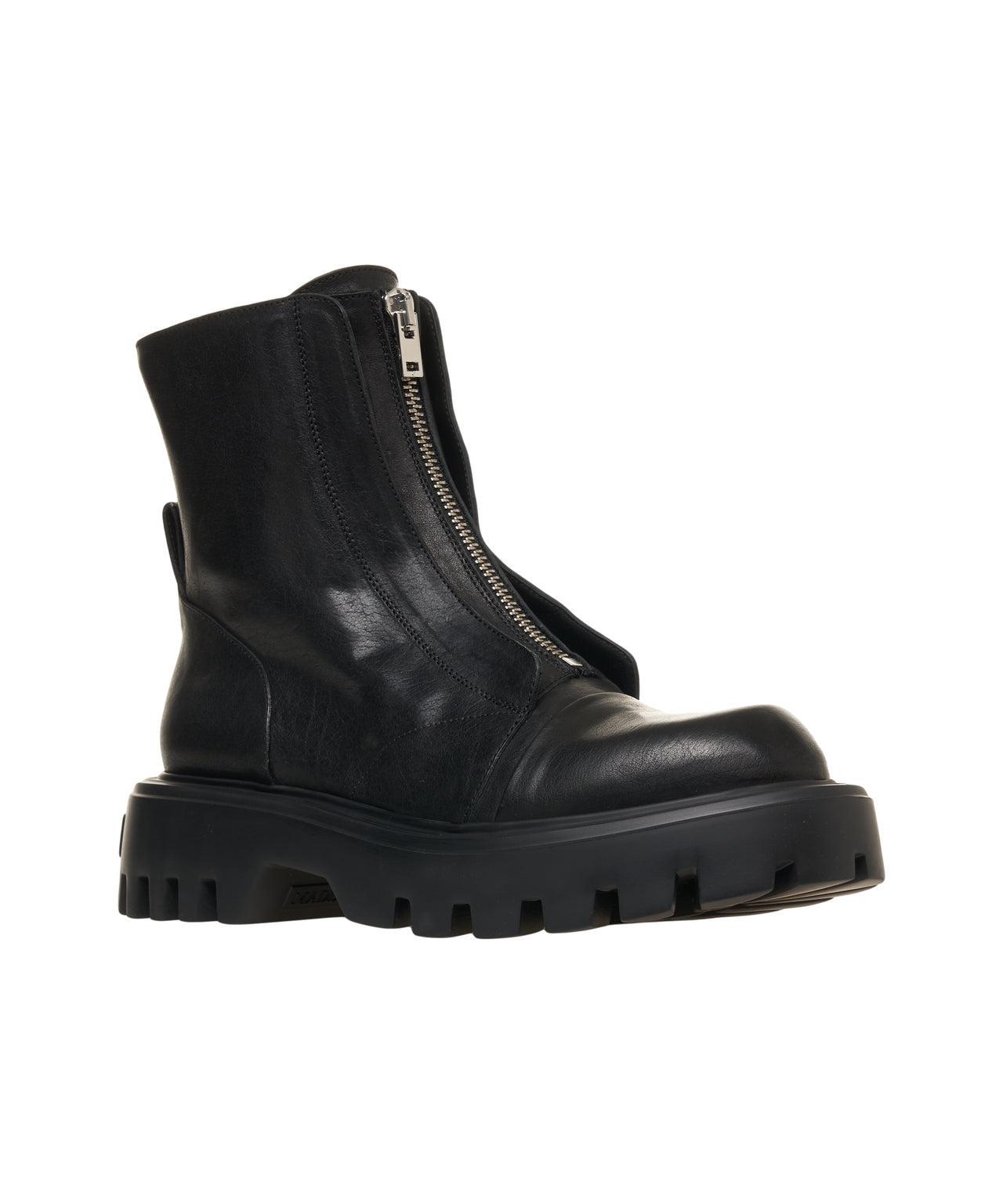 Leather boots Product Image