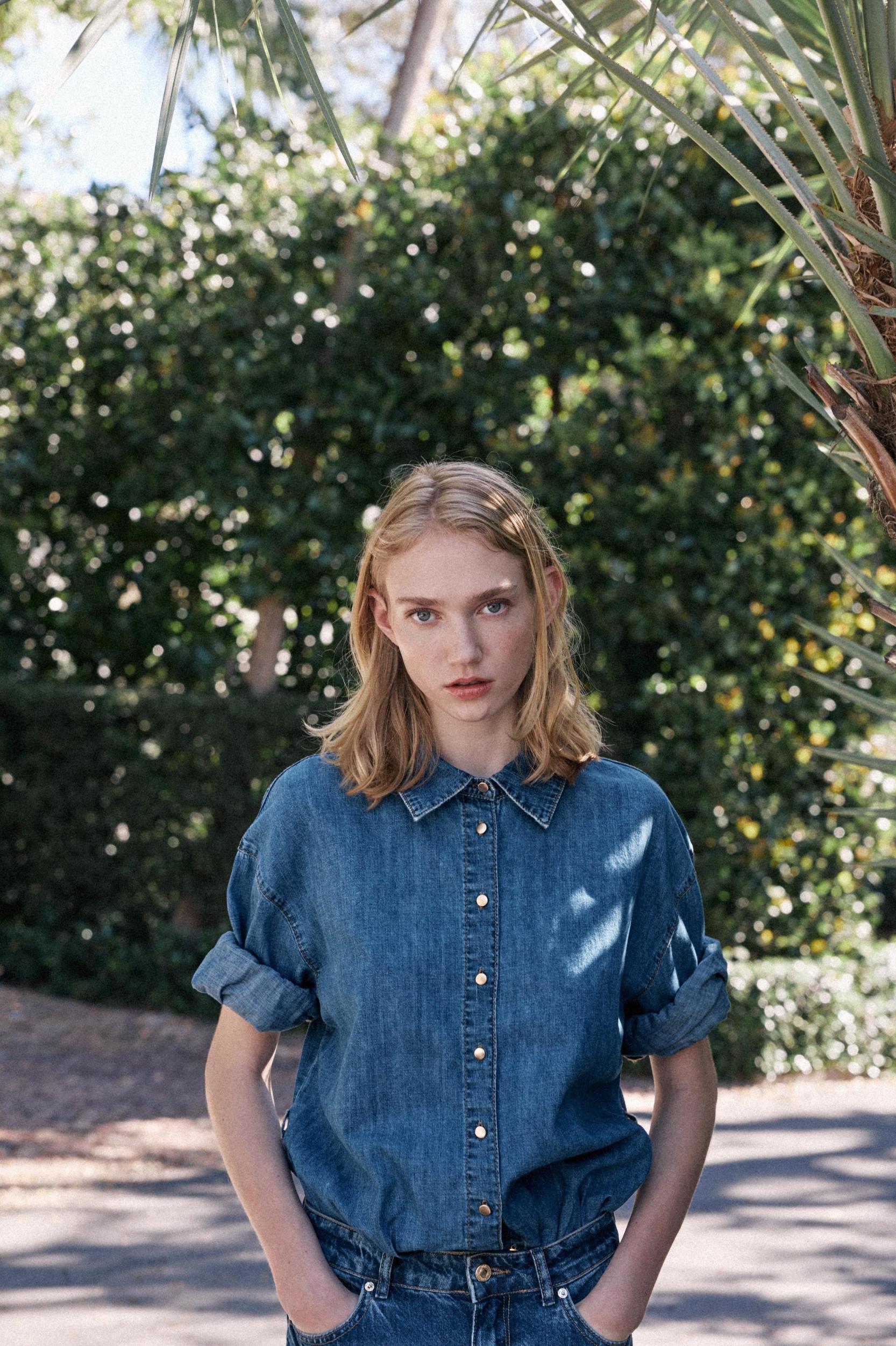 Z1975 BELTED DENIM SHIRT Product Image