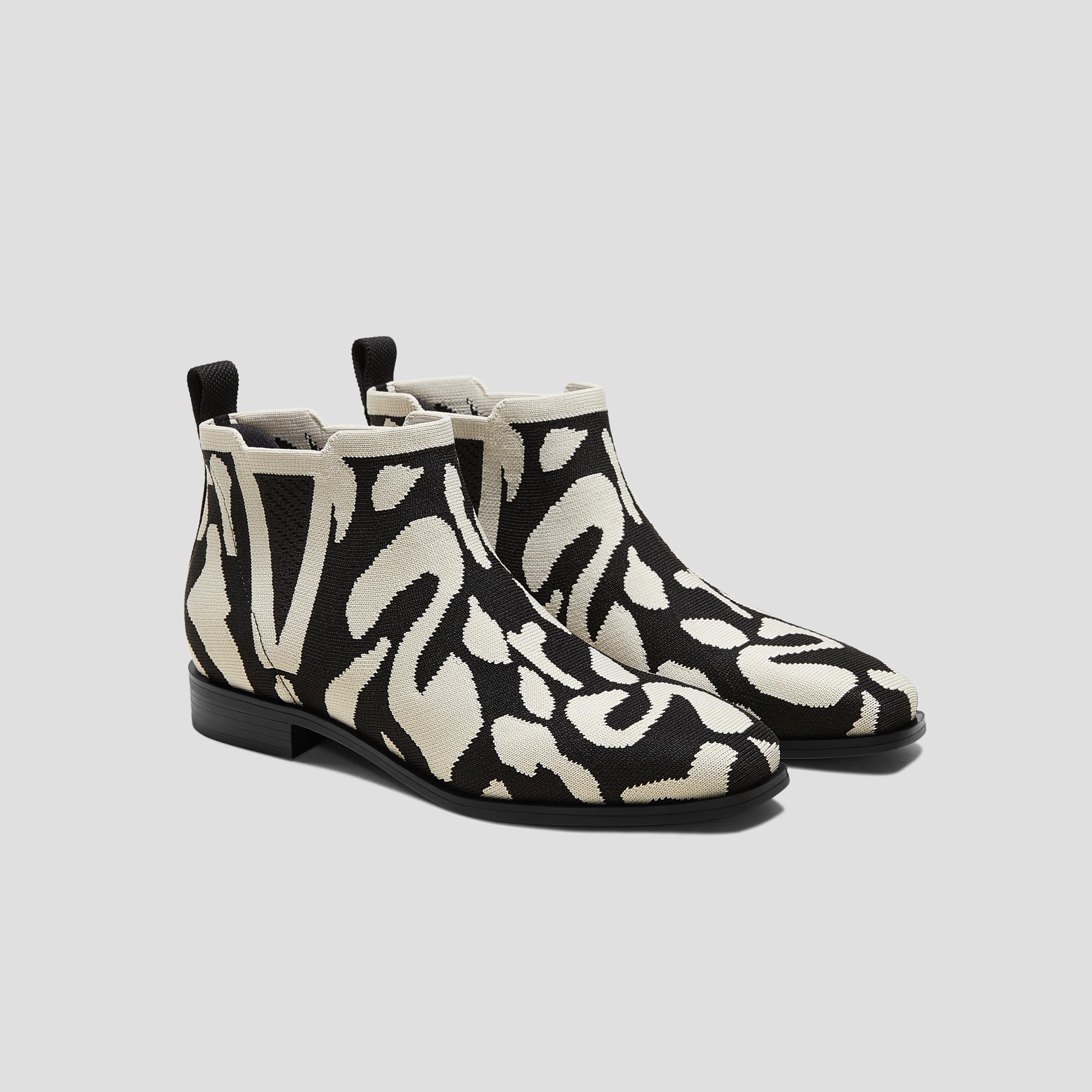 Slip-On Square-Toe Ankle Chelsea Boots (Ryan Slip-On) Product Image