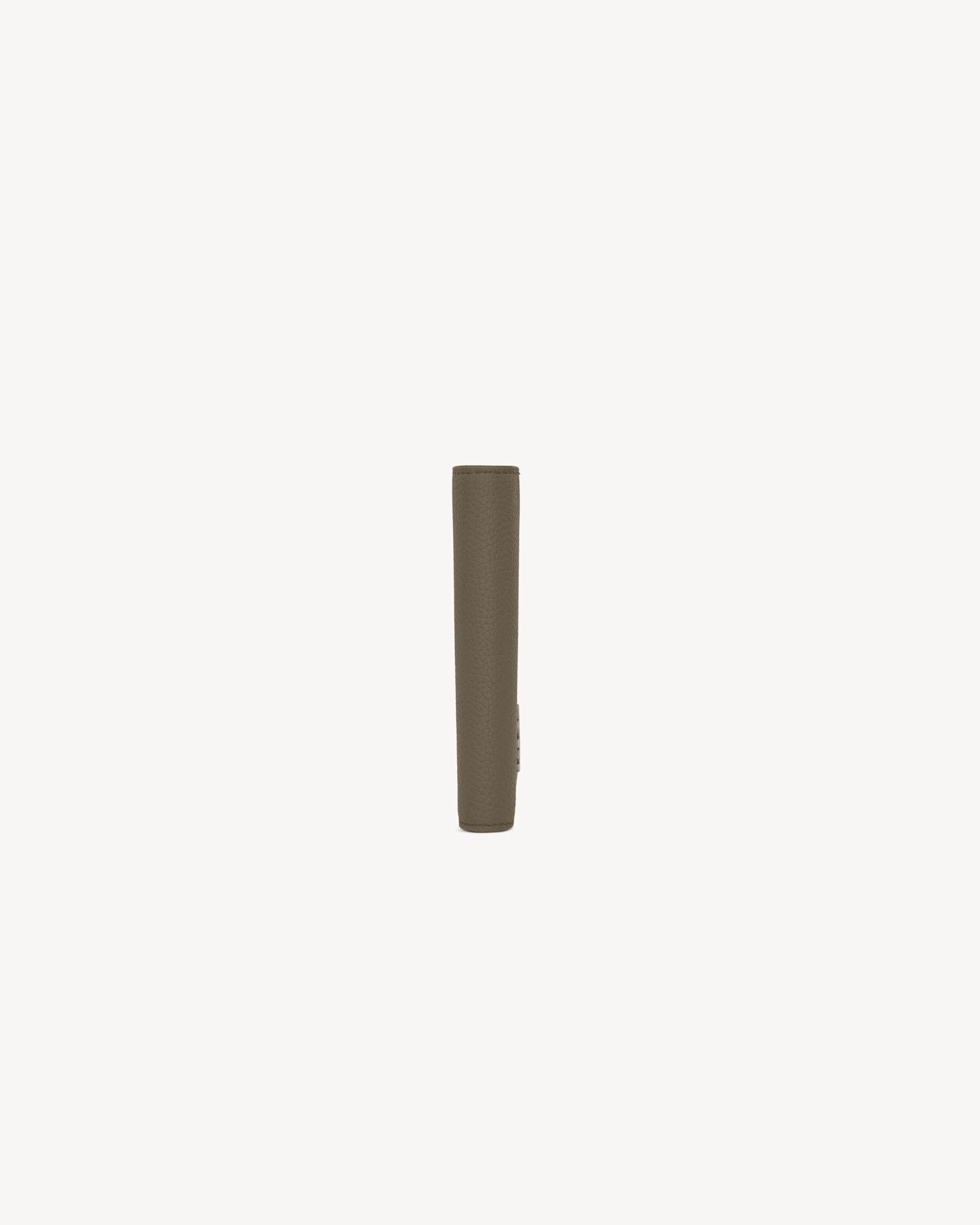 TINY CASSANDRE CREDIT CARD WALLET IN GRAINED LEATHER Product Image