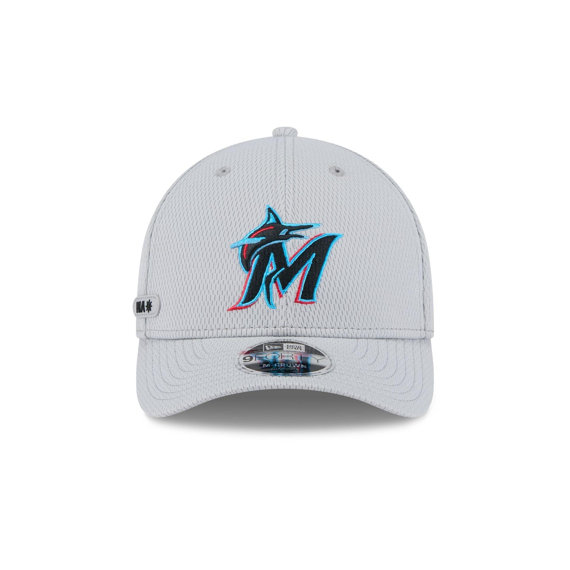 Miami Marlins 2025 Clubhouse Gray 9FORTY M-Crown Snapback Hat Male Product Image