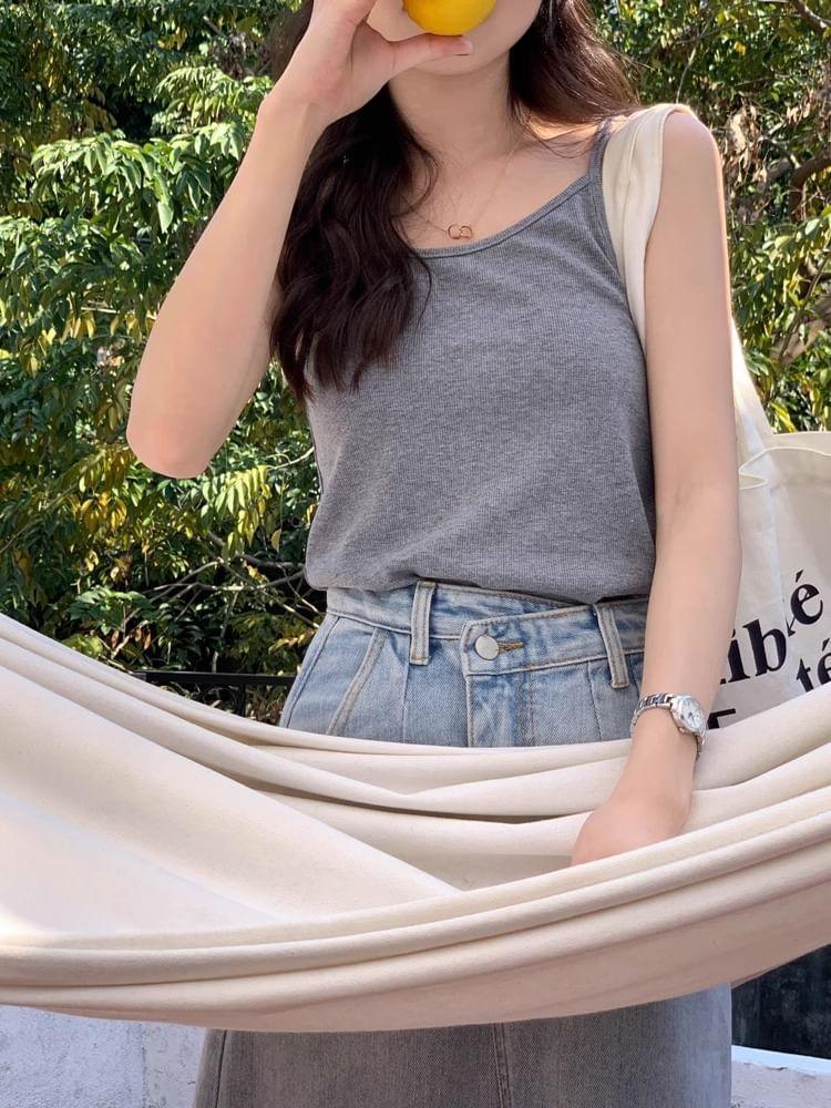 Plain Crop Camisole Top Product Image