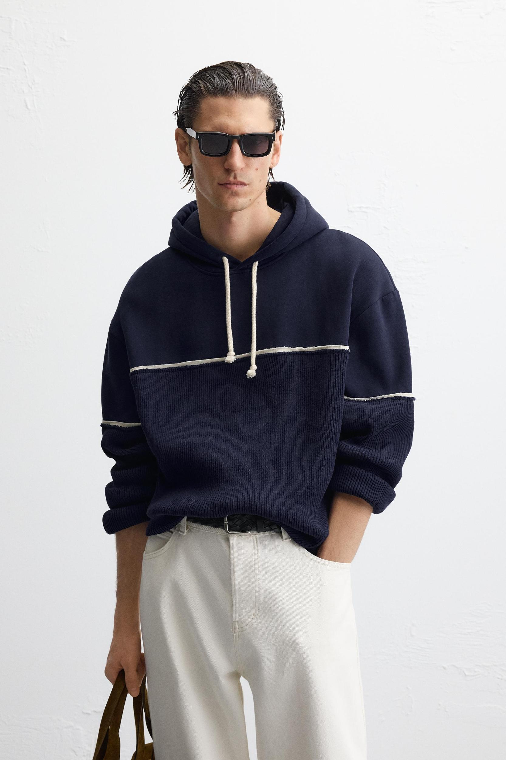 CONTRAST RELAXED FIT SWEATSHIRT Product Image